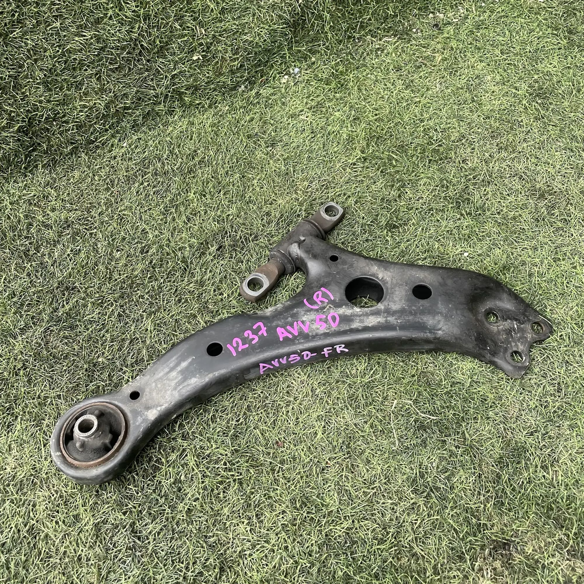 https://ycs.partsauto.market/partsauto-images/thmbs/userImages/772e461030aea93f4dbb6447c0f924d3/part/674db475-cc21-44b6-b09a-5d0a7814ad29_1779255636964.jpg
