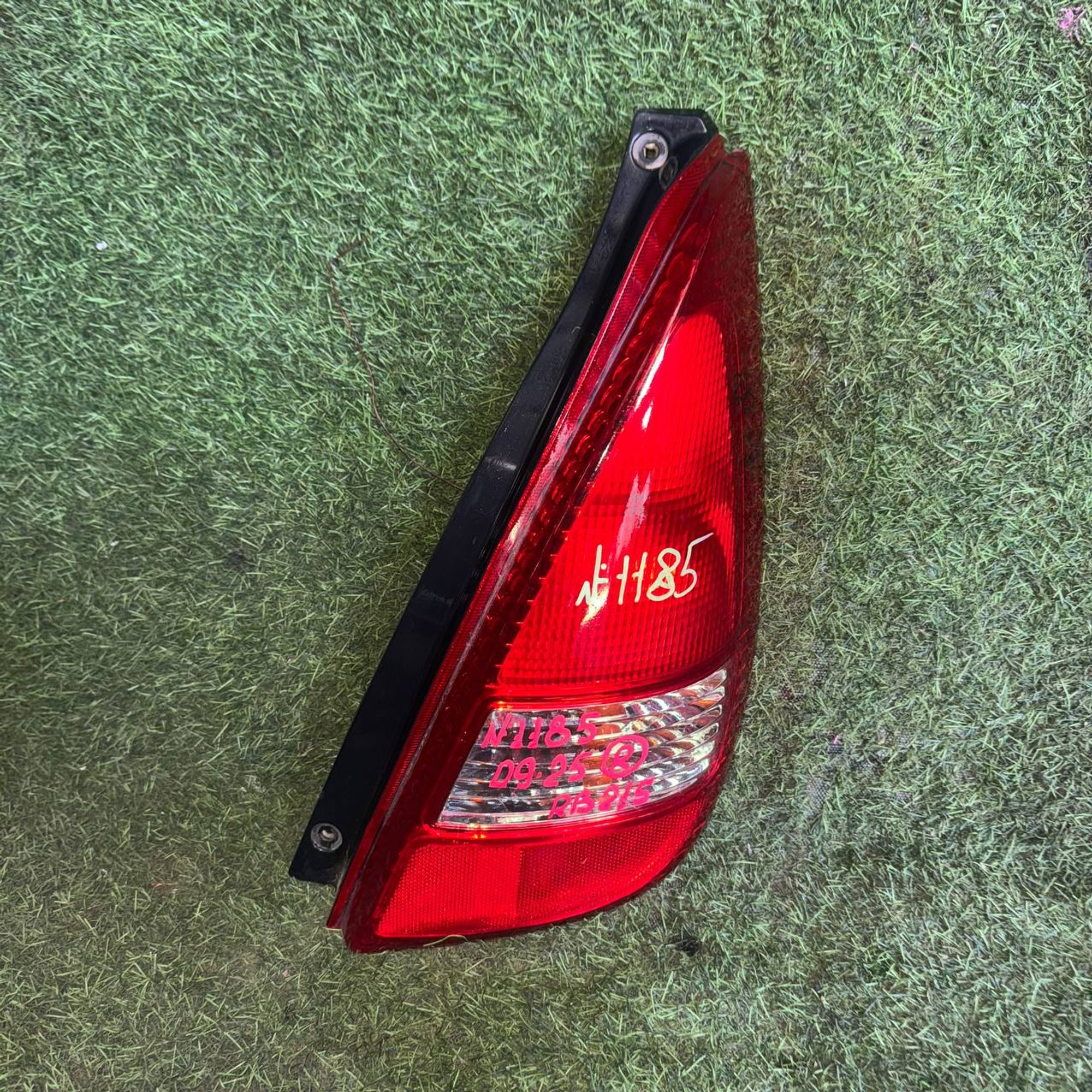 1185 Фонарь задний правый SUZUKI AERIO RB21S, 4500 рублей, Невинномысск