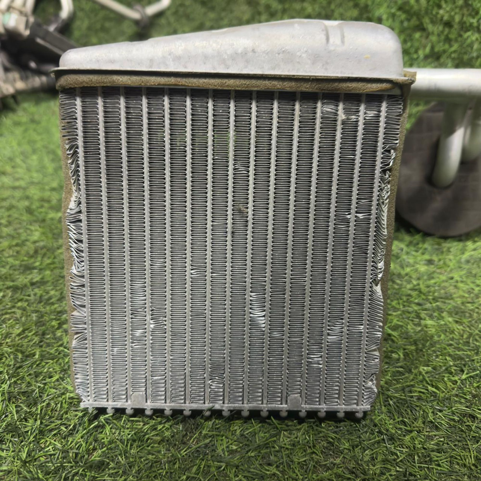 235 Радиатор отопителя  NISSAN BLUEBIRD SYLPHY KG11, 3500 рублей, Невинномысск