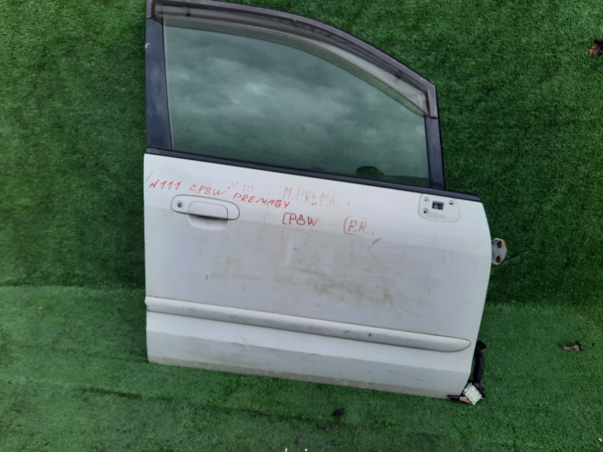 111 дверь на MAZDA PREMACY CP8W, 8500 рублей, Невинномысск