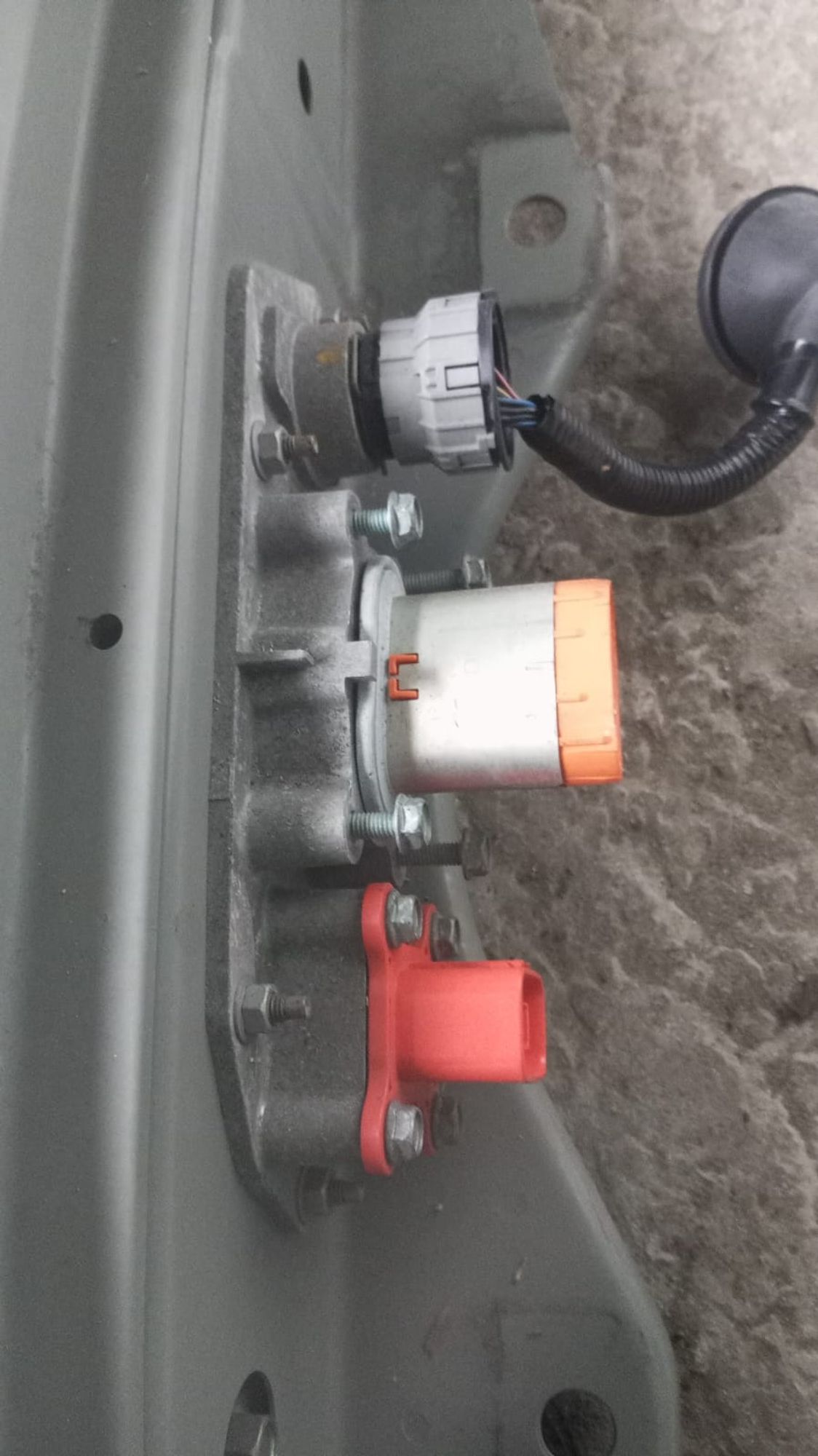 https://ycs.partsauto.market/partsauto-images/thmbs/userImages/772e461030aea93f4dbb6447c0f924d3/part/680ba936-88d8-4583-a1c3-dad14d981cd7_1743087495466.jpg