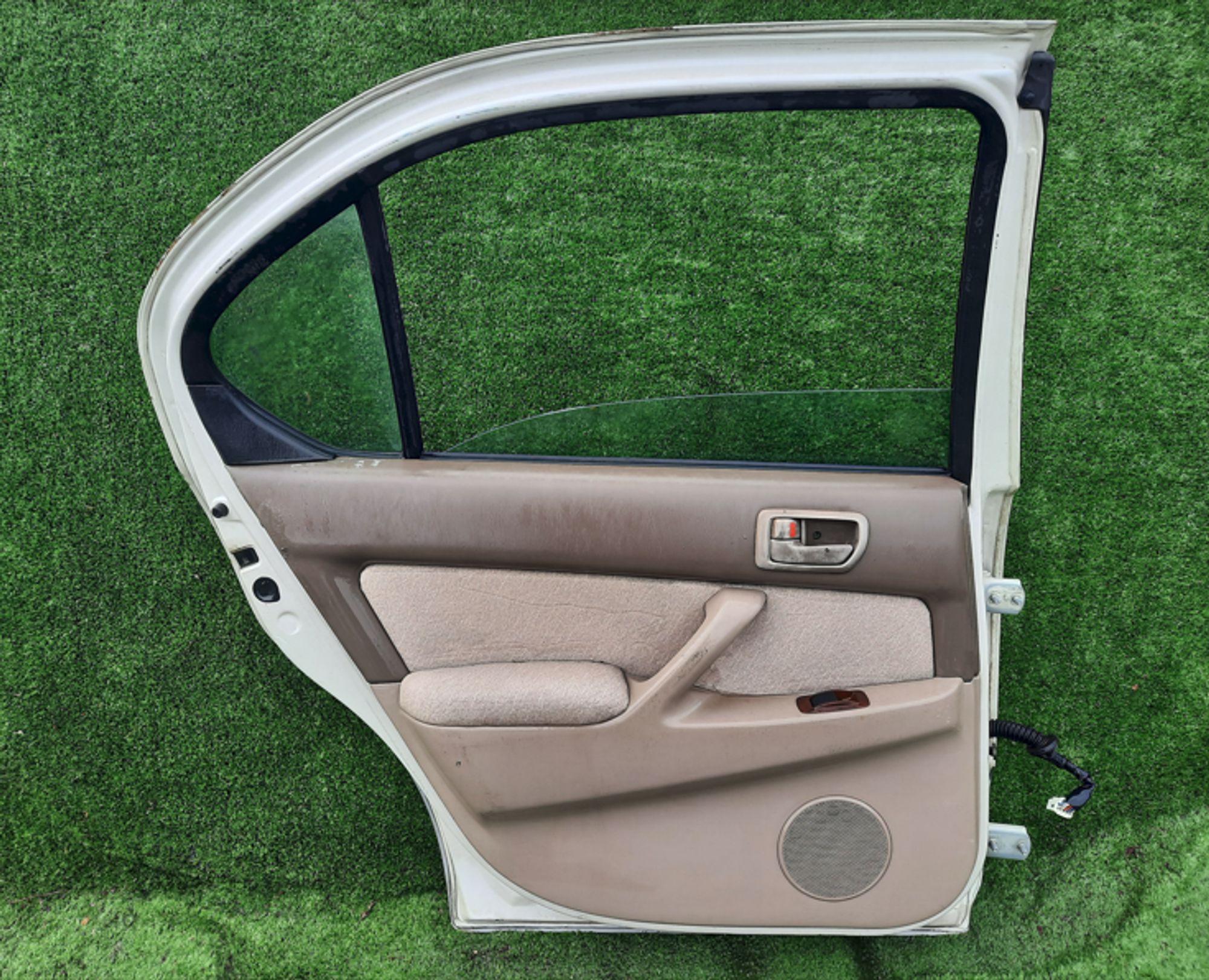 1372 дверь на TOYOTA CAMRY SV40, 5000 рублей, Невинномысск