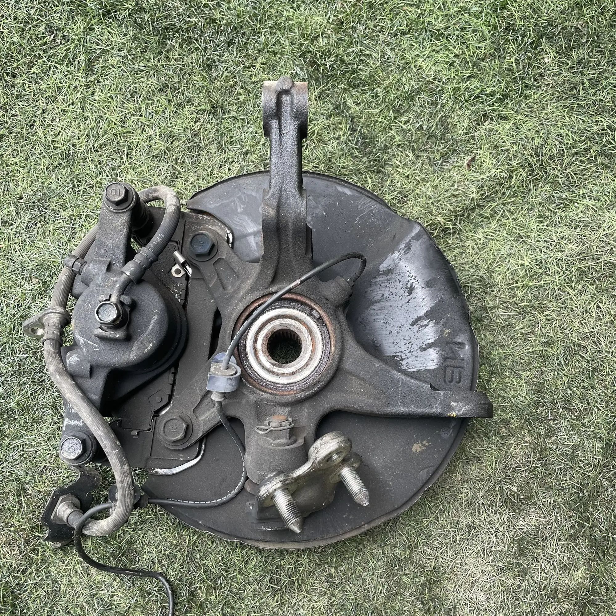 https://ycs.partsauto.market/partsauto-images/thmbs/userImages/772e461030aea93f4dbb6447c0f924d3/part/68d0dcd9-9dab-48ee-9b33-aa8f506abdda_1779258303718.jpg