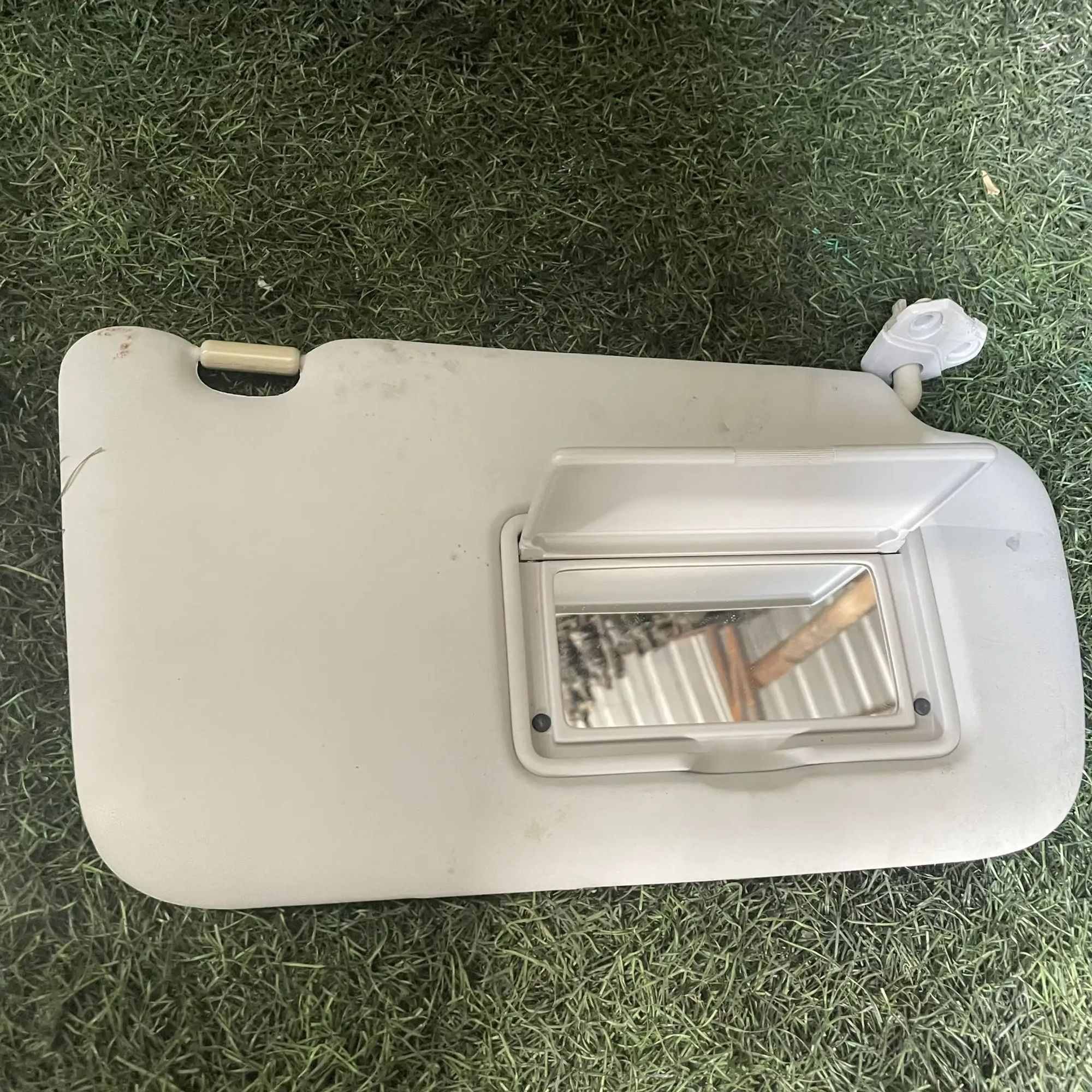 https://ycs.partsauto.market/partsauto-images/thmbs/userImages/772e461030aea93f4dbb6447c0f924d3/part/68e1d6ec-be5e-4366-9044-da868ff65883_1776941400416.jpg