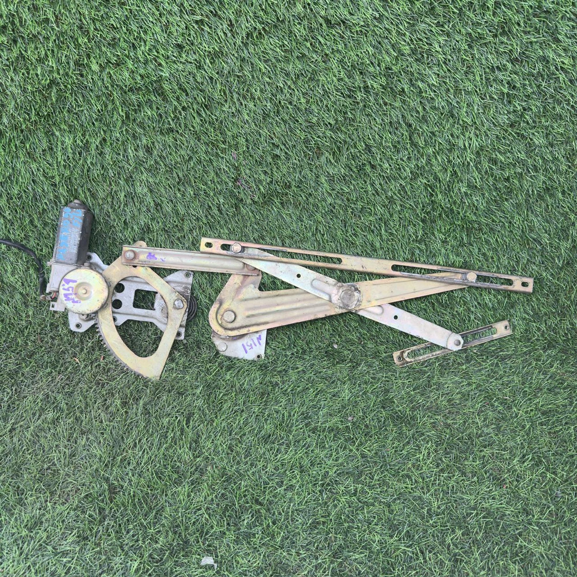 151 Стеклоподъемник передней левой двери MITSUBISHI PAJERO, 1 рублей, Невинномысск