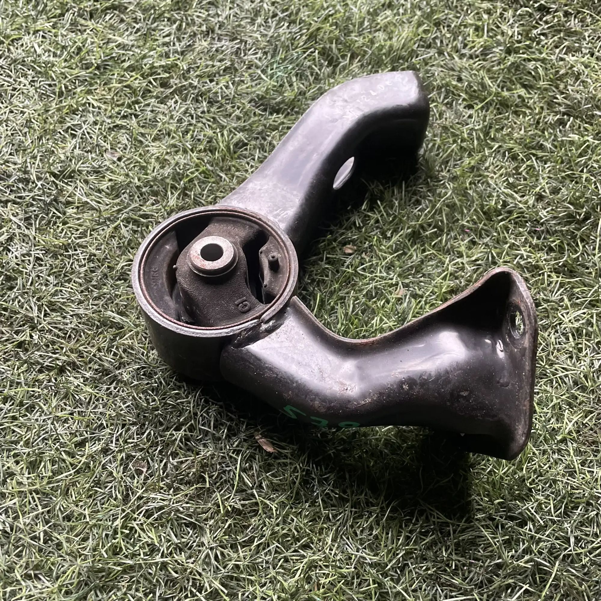 https://ycs.partsauto.market/partsauto-images/thmbs/userImages/772e461030aea93f4dbb6447c0f924d3/part/692385b0-3784-4801-86e9-c6d1c06b1c58_1776939413062.jpg