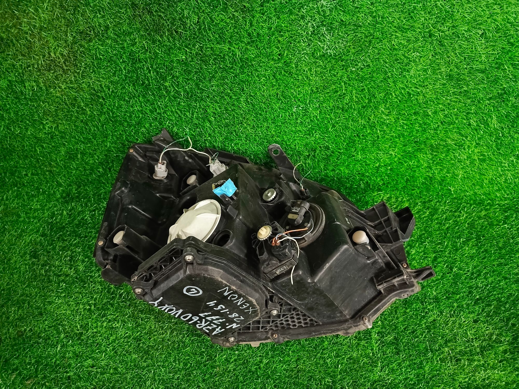 777 фара левая TOYOTA VOXY AZR60 (xenon), 8500 рублей, Невинномысск