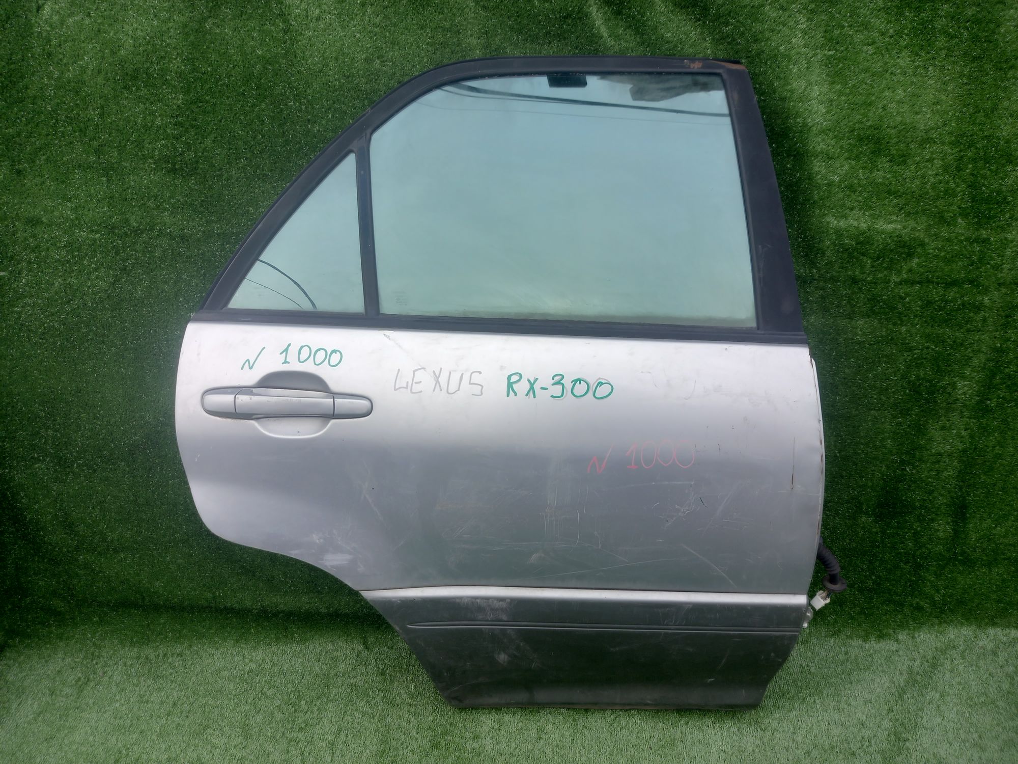 1000 дверь на LEXUS RX300L, 22500 рублей, Невинномысск