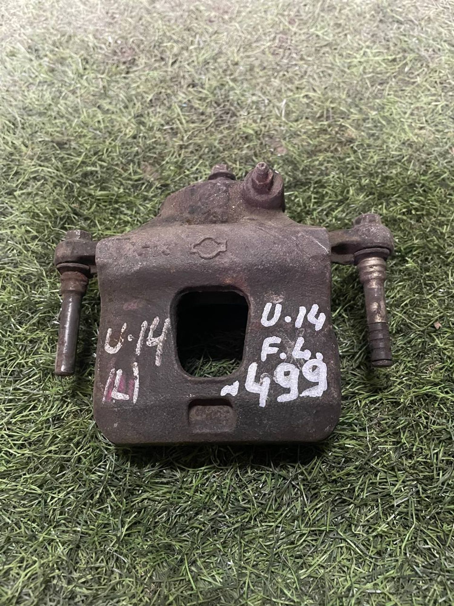 499 Суппорт тормозной передний левый TOYOTA FUNCARGO NCP21, 3000 рублей, Невинномысск