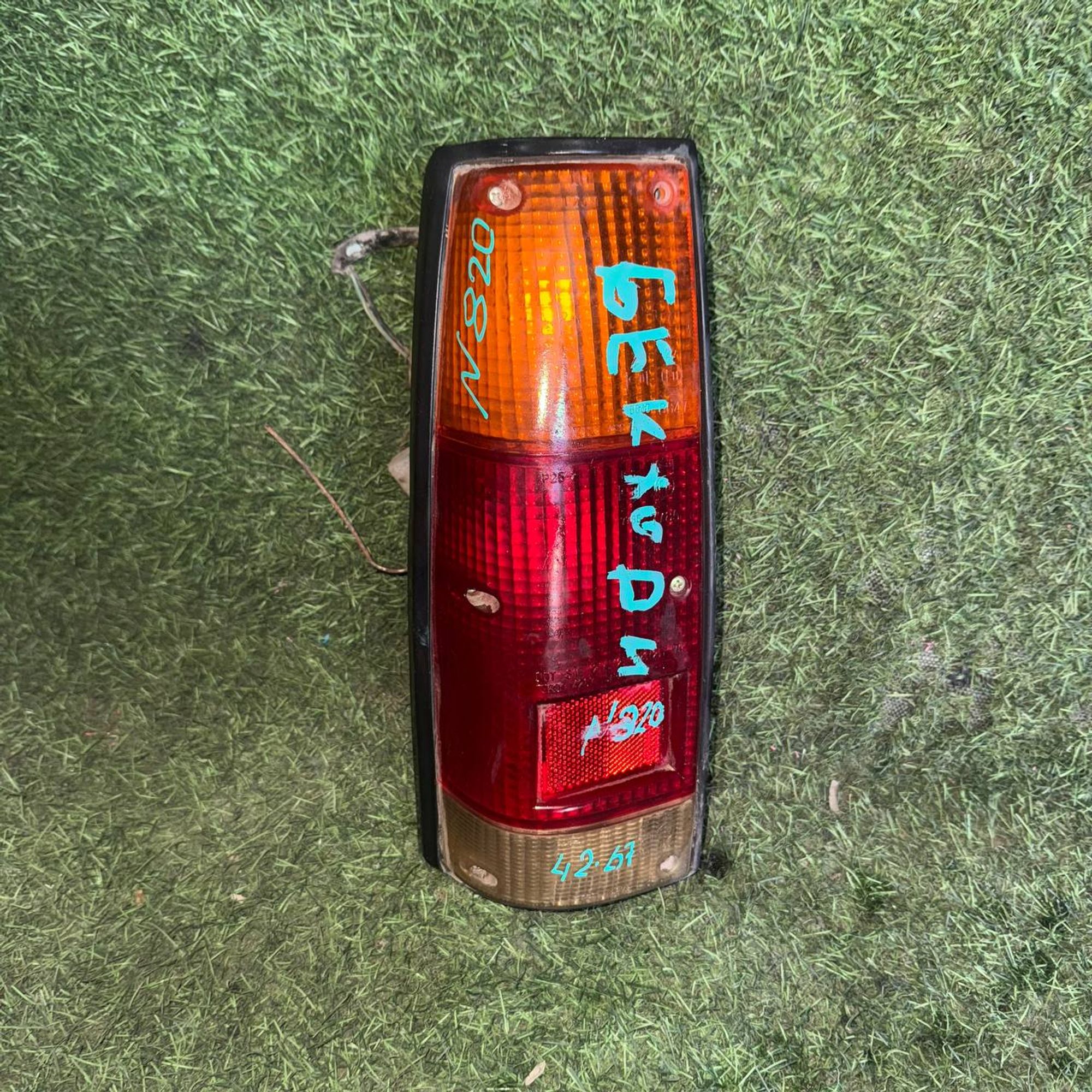 820 Фонарь задний левый ISUZU BIGHORN, 3000 рублей, Невинномысск