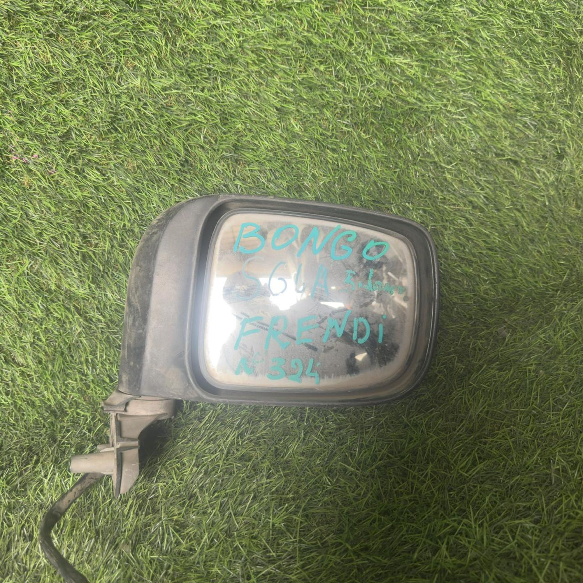 324 Зеркало боковое правое MAZDA BONGO FRIENDEE SGLA, 2500 рублей, Невинномысск