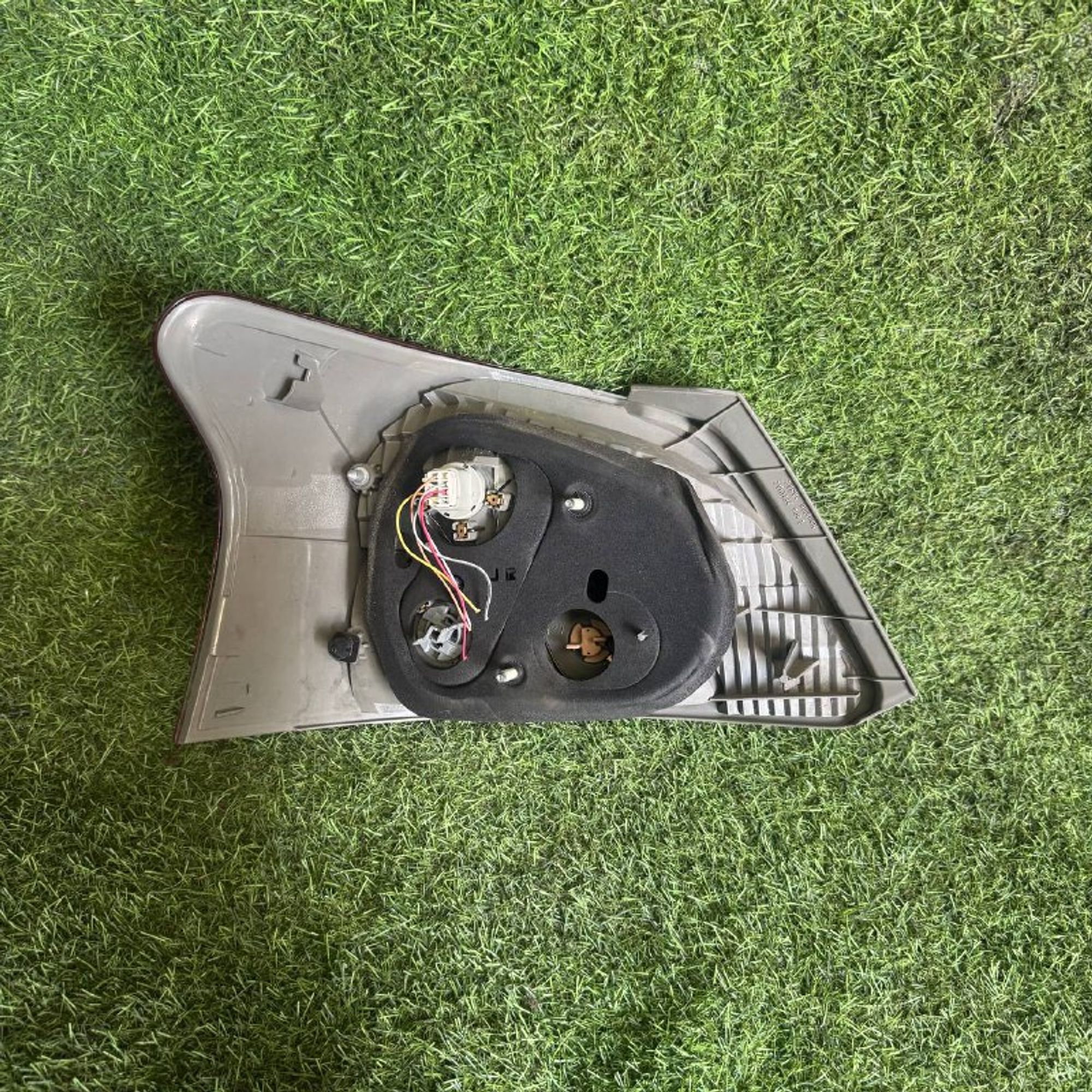 1519 Фонарь задний правый TOYOTA BELTA KSP92, 6500 рублей, Невинномысск