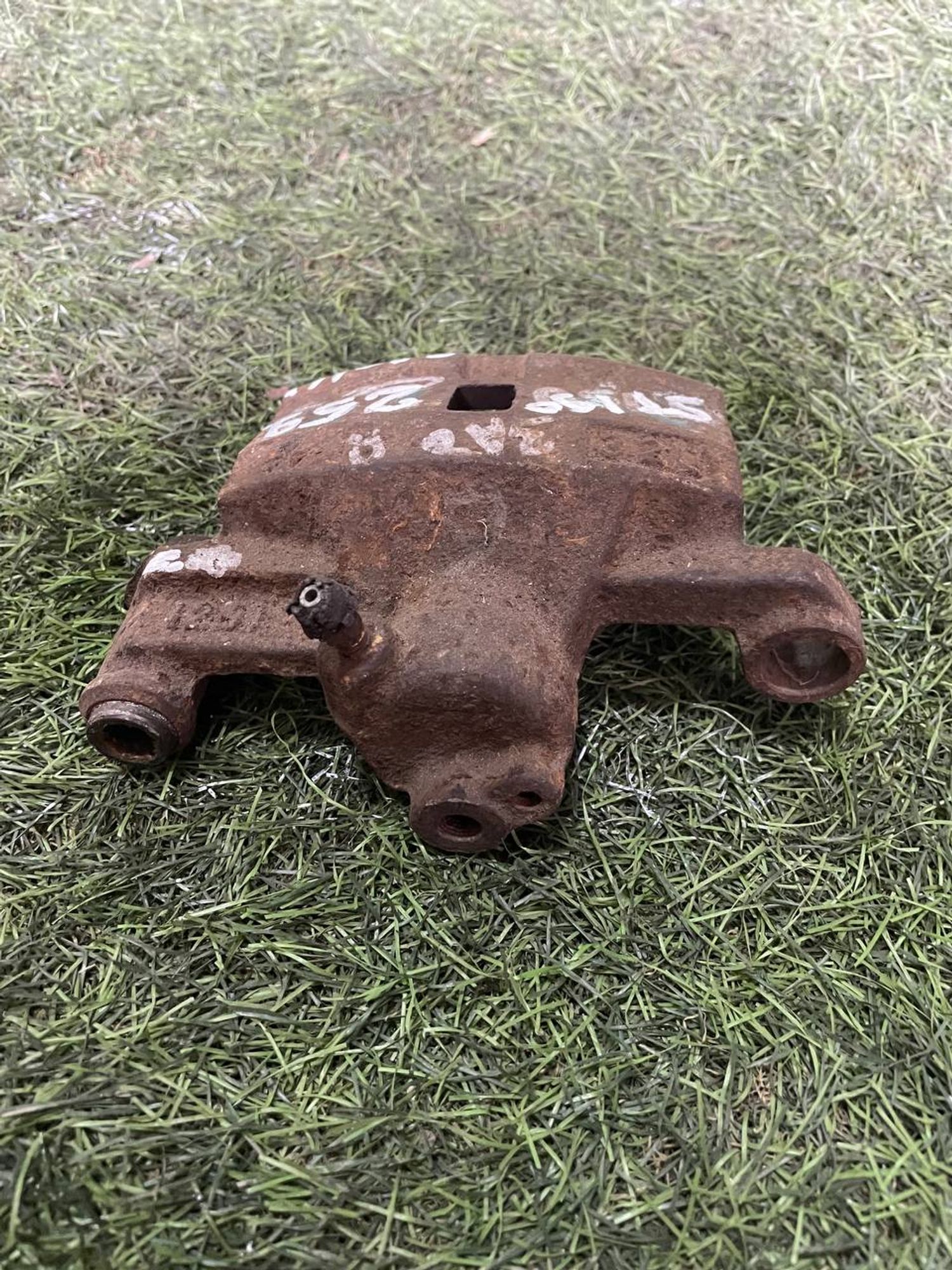 259 Суппорт тормозной задний левый Toyota ST190, 3000 рублей, Невинномысск