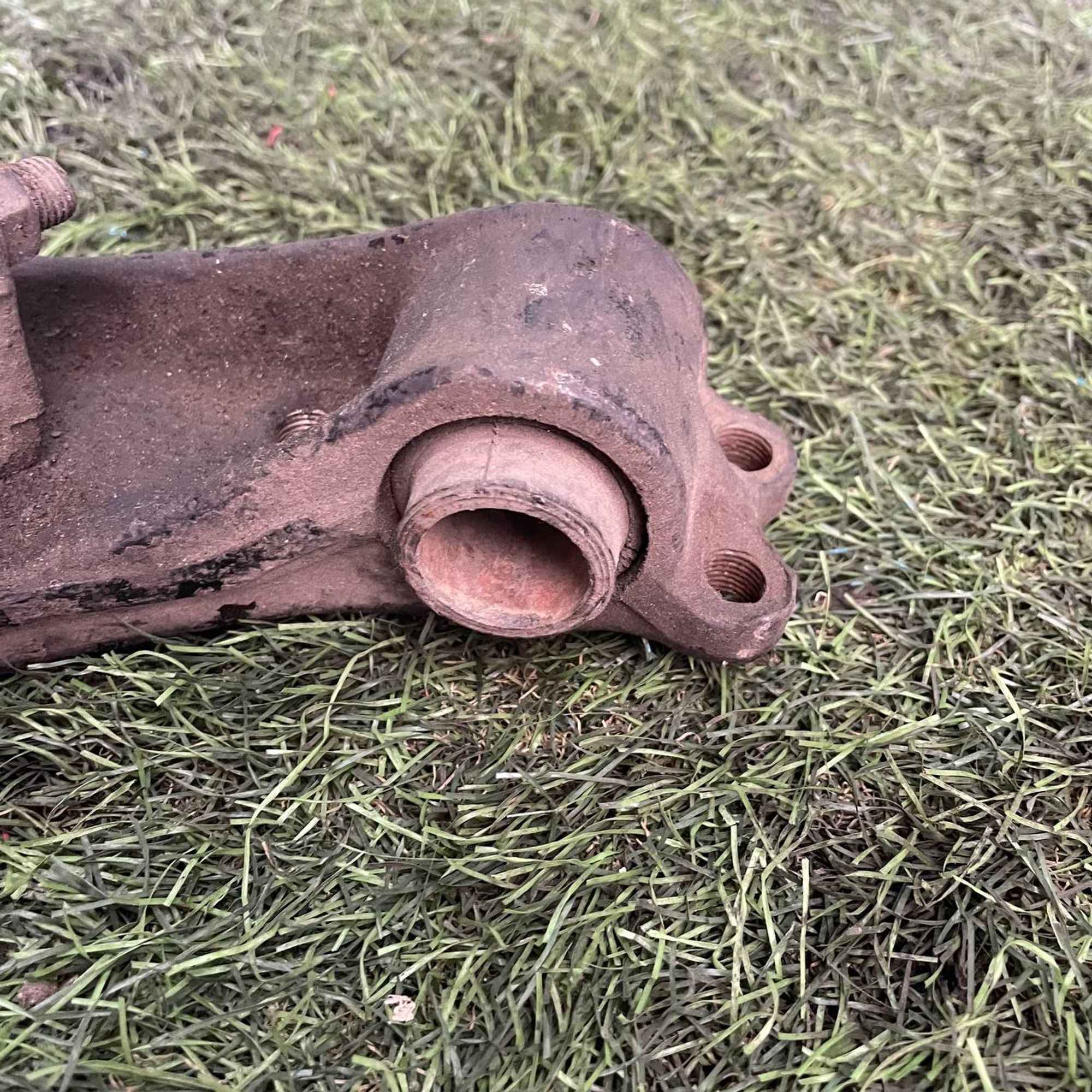 404 Рычаг передний правый нижний MAZDA MILLENIA TAFP, 1 рублей, Невинномысск