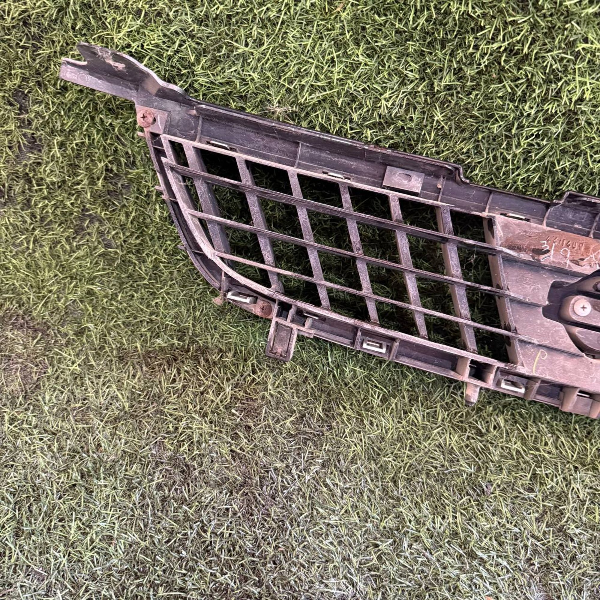 325 Решетка радиатора NISSAN SUNNY FB15, 3000 рублей, Невинномысск