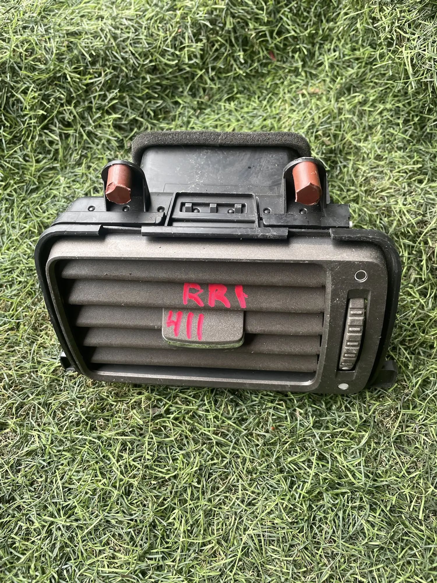 https://ycs.partsauto.market/partsauto-images/thmbs/userImages/772e461030aea93f4dbb6447c0f924d3/part/6cef3dd2-cefc-4fb1-b2ab-66206c551e00_1779096626628.jpg