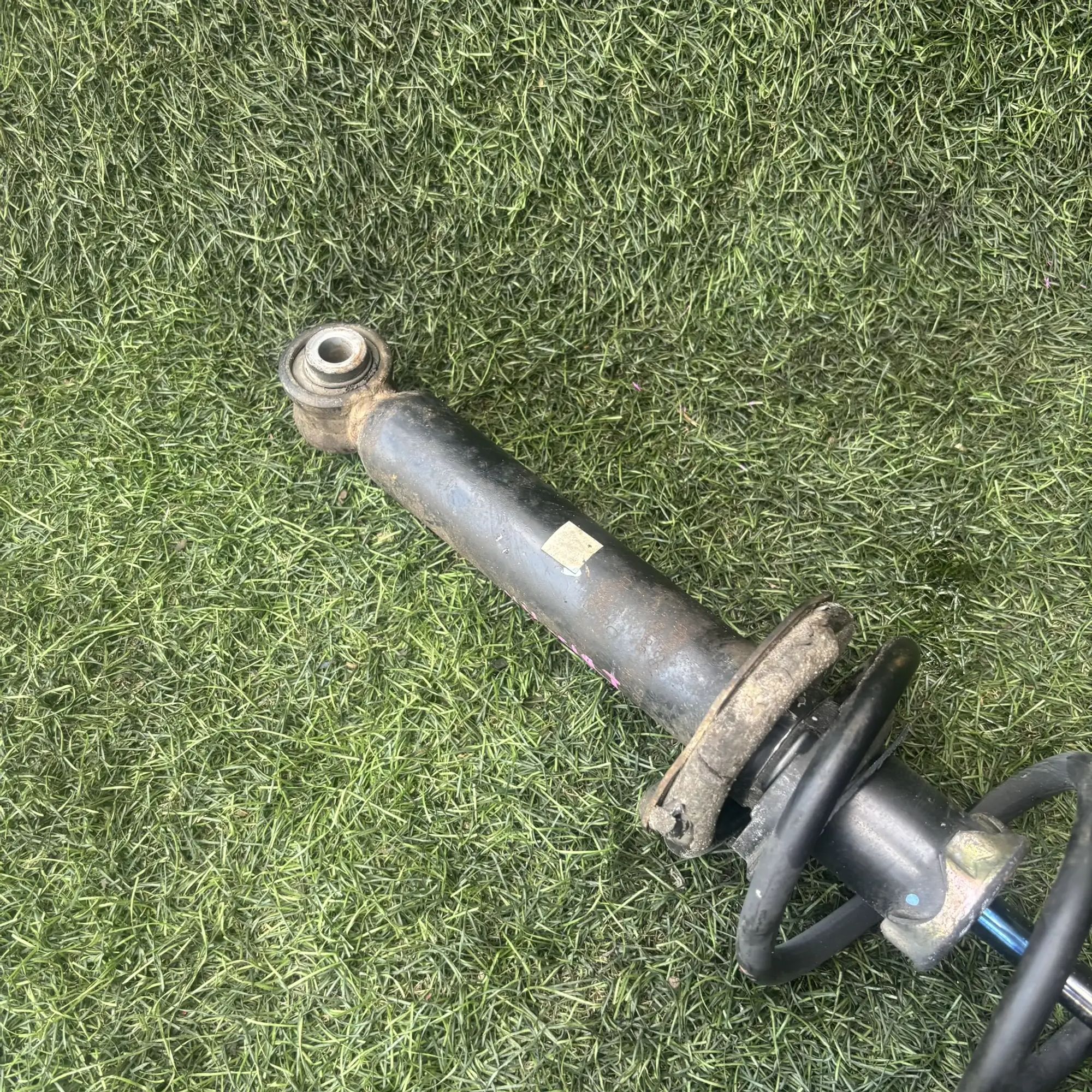 https://ycs.partsauto.market/partsauto-images/thmbs/userImages/772e461030aea93f4dbb6447c0f924d3/part/6d94debb-f445-4614-92b1-09b8f1bbd98d_1776922136221.jpg