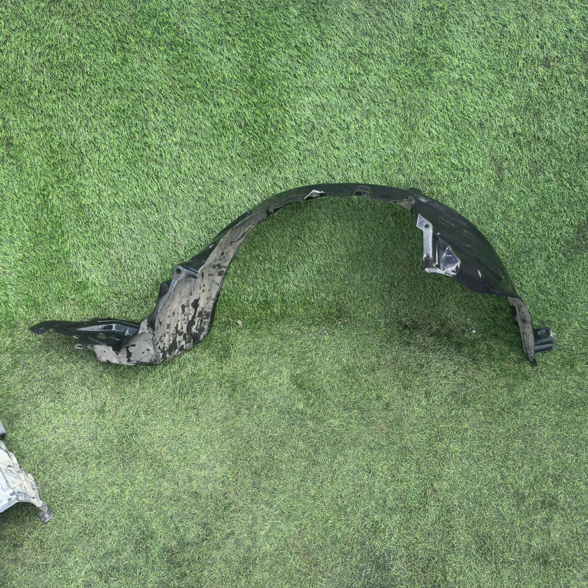 727 Подкрылок передний правый NISSAN CEFIRO A33, 3500 рублей, Невинномысск