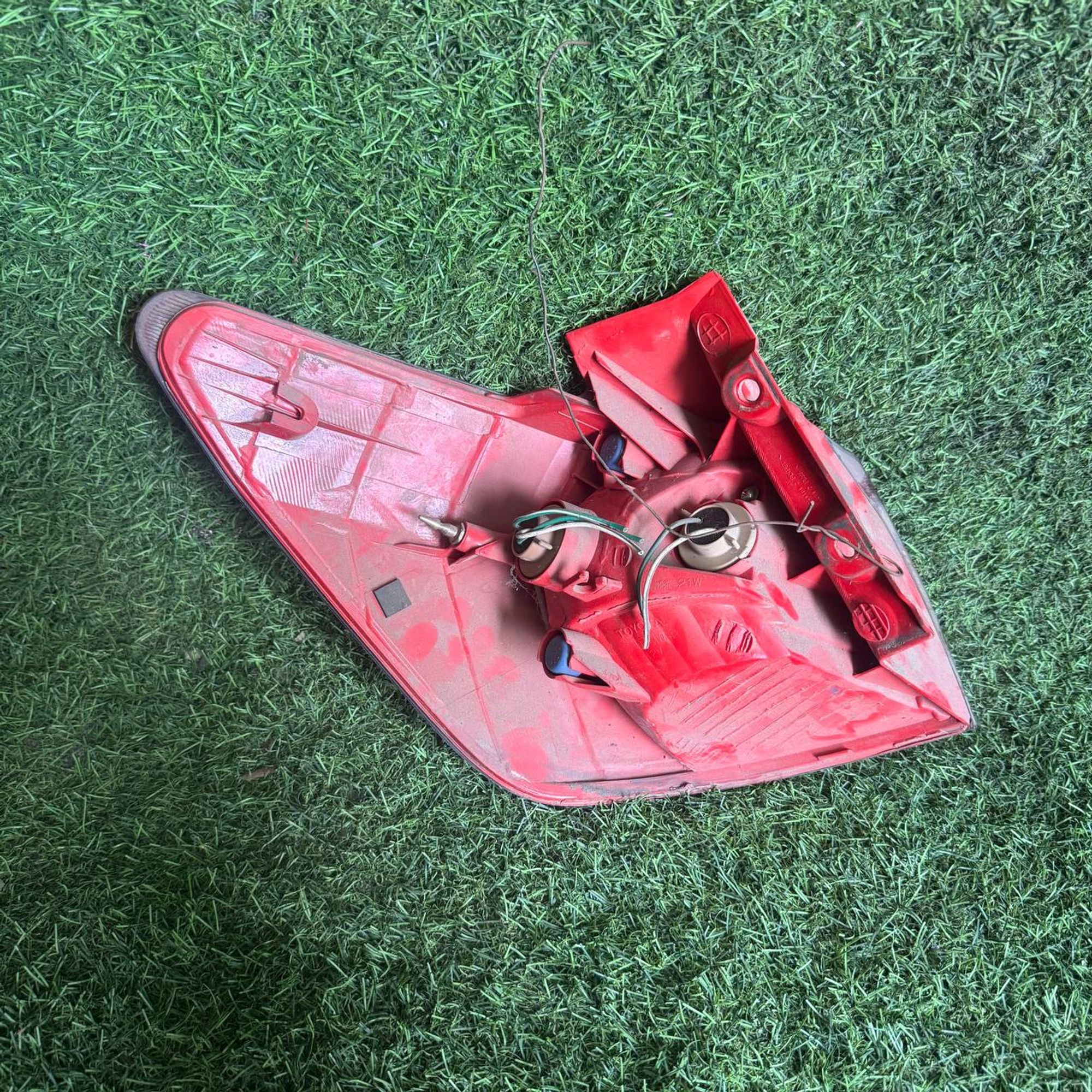 866 Фонарь задний правый TOYOTA CALDINA AZT241, 4500 рублей, Невинномысск