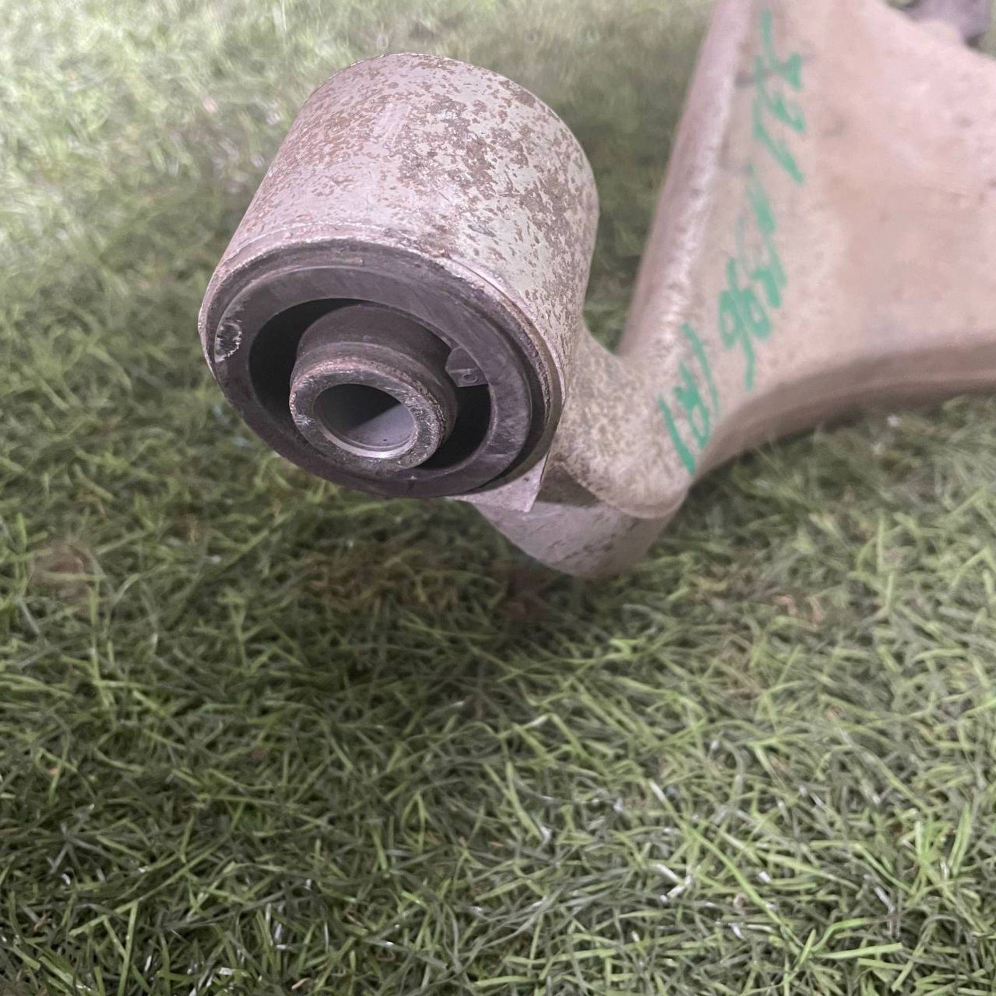 396 Рычаг задний правый верхний NISSAN TEANA J31 VQ23DE, 4000 рублей, Невинномысск