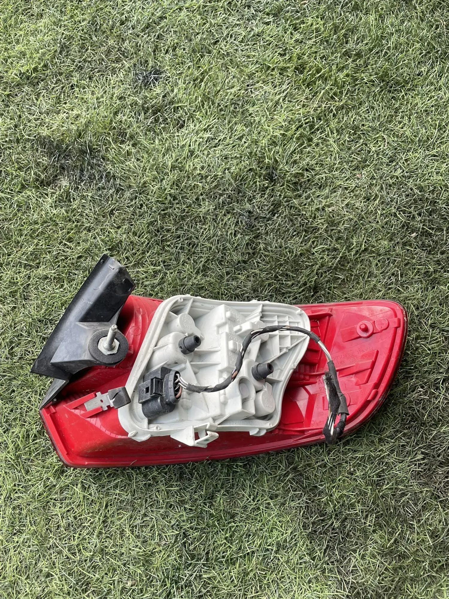 https://ycs.partsauto.market/partsauto-images/thmbs/userImages/772e461030aea93f4dbb6447c0f924d3/part/6e7daf3c-70d3-4970-a65a-ca71253cf7bb_1776234639810.jpg