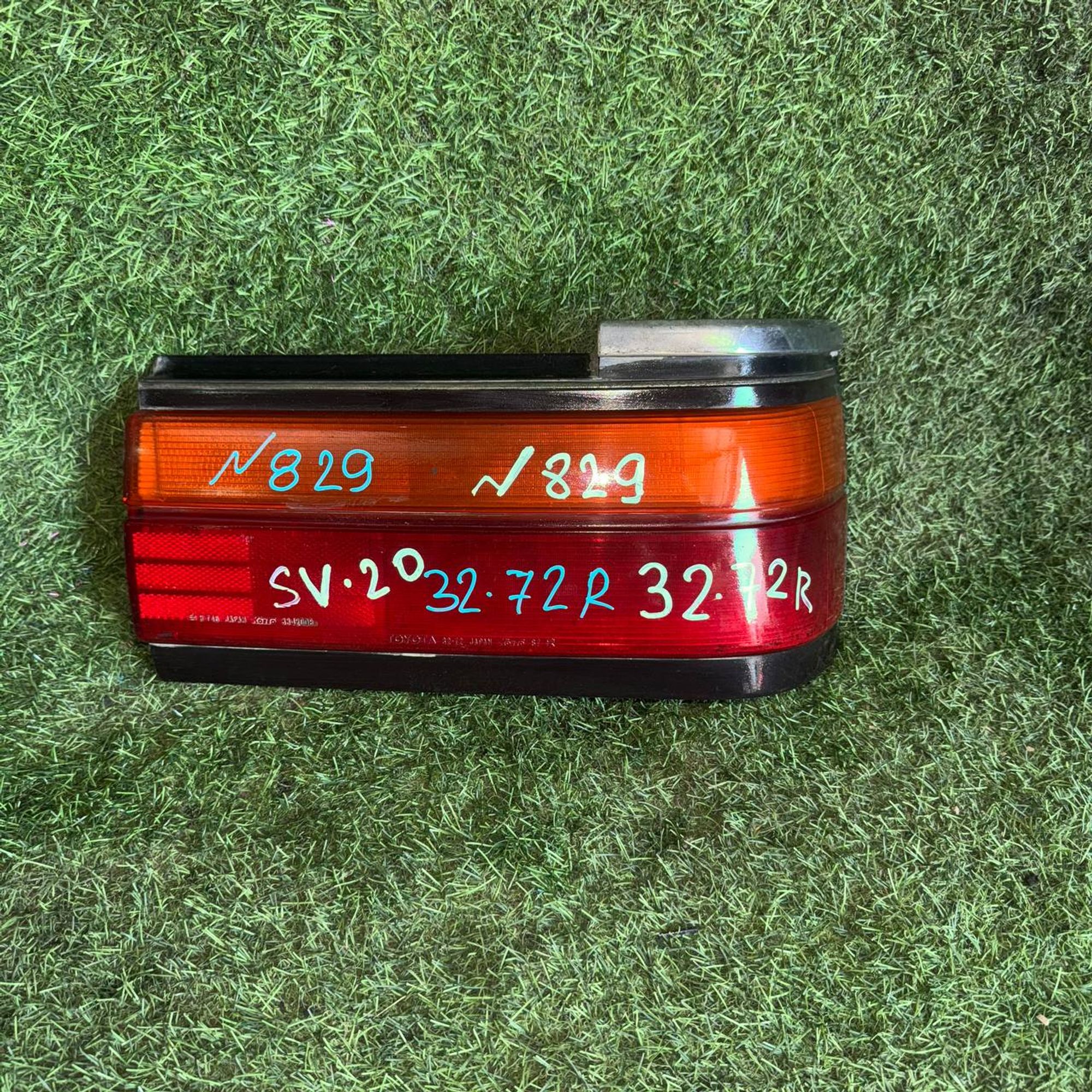 829 Фонарь задний правый TOYOTA CAMRY SV20, 700 рублей, Невинномысск