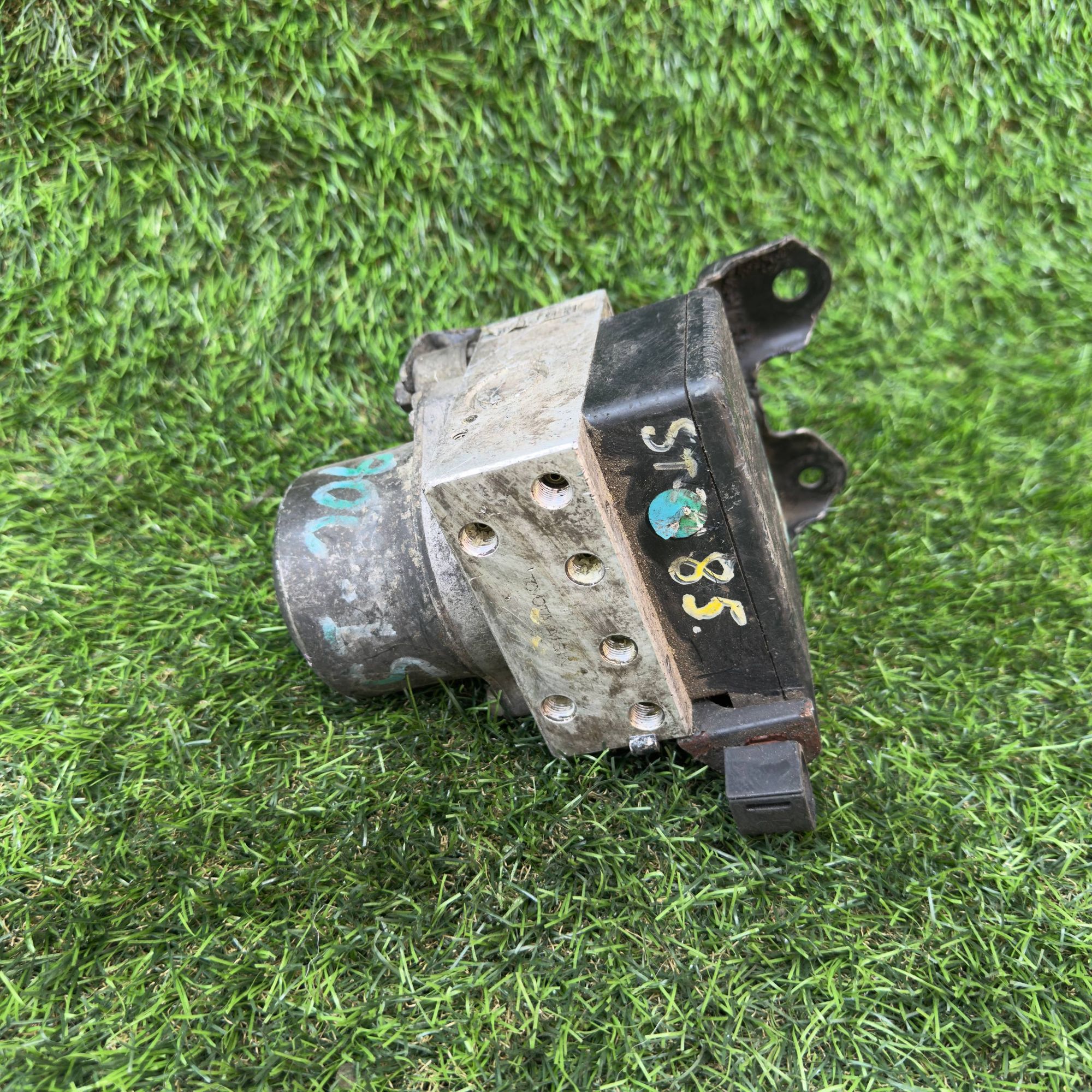 85 Блок ABS TOYOTA ST206, 3500 рублей, Невинномысск