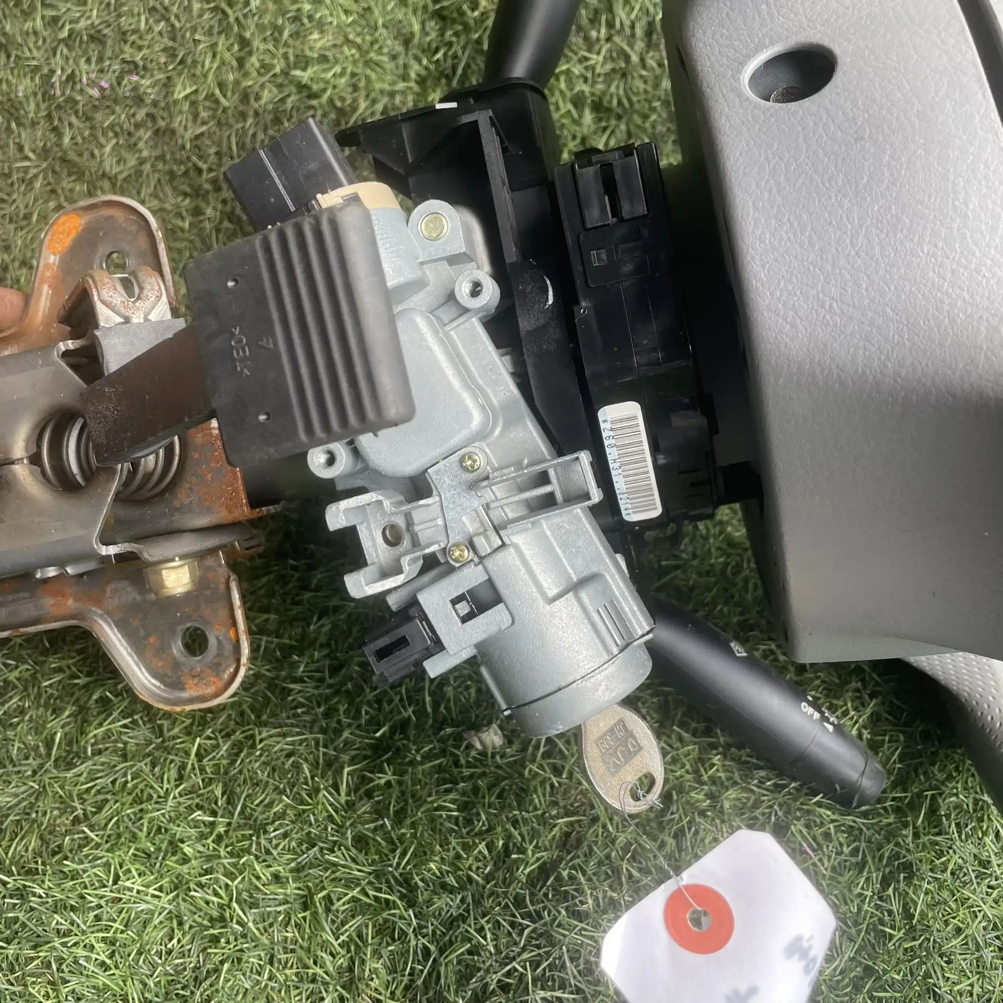 https://ycs.partsauto.market/partsauto-images/thmbs/userImages/772e461030aea93f4dbb6447c0f924d3/part/6ea9ef3b-0cdc-463e-8f0d-ca1f3e37f441_1776749948576.jpg