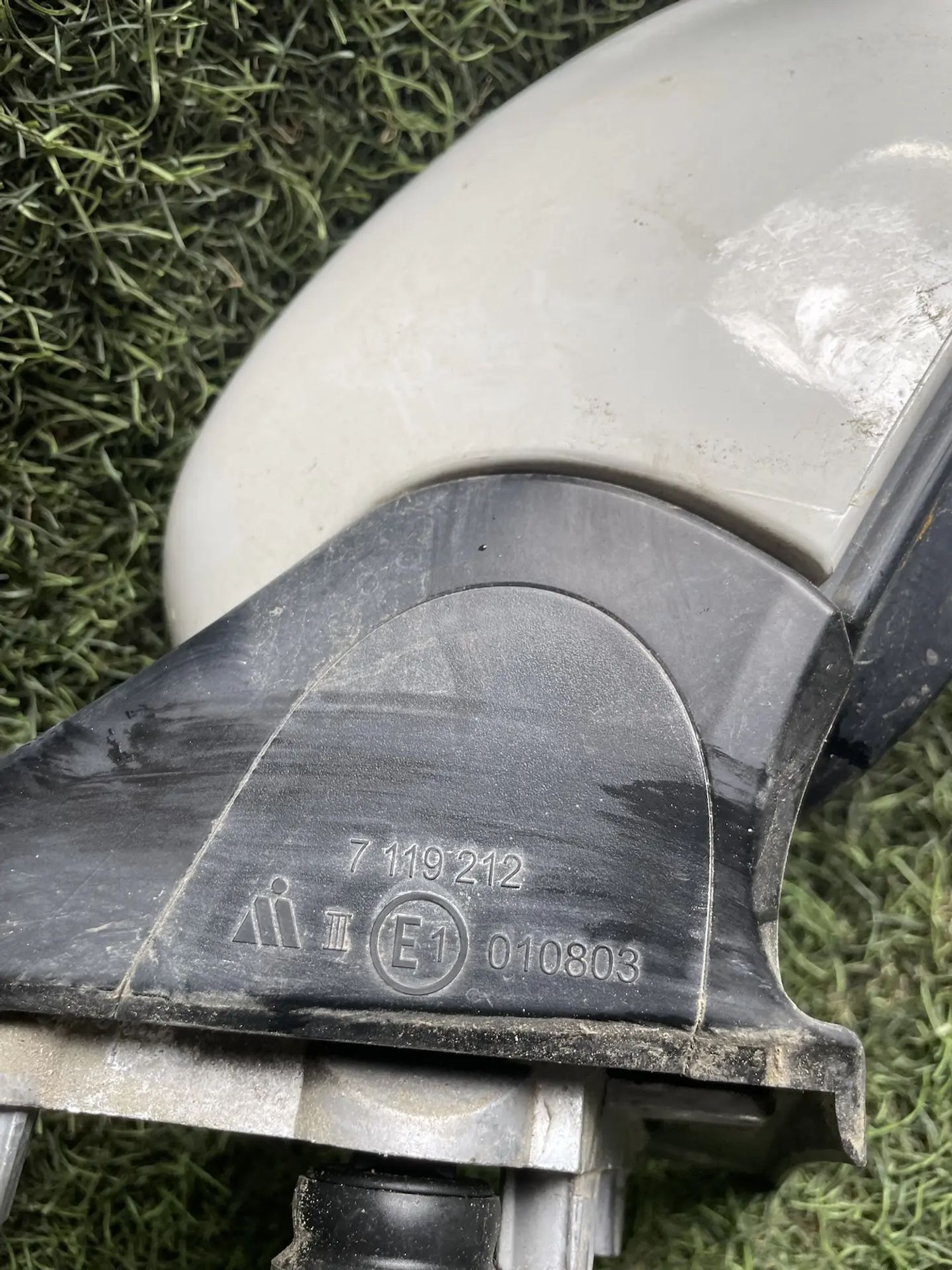 https://ycs.partsauto.market/partsauto-images/thmbs/userImages/772e461030aea93f4dbb6447c0f924d3/part/6f69f110-3413-4365-9a7d-93036d19556b_1778662215152.jpg