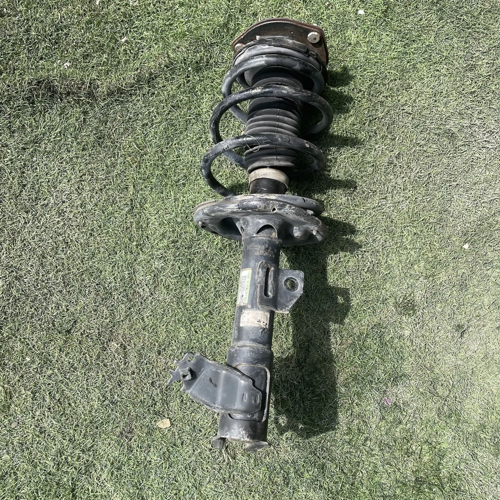 https://ycs.partsauto.market/partsauto-images/thmbs/userImages/772e461030aea93f4dbb6447c0f924d3/part/70628151-8069-434c-b196-38ec891b05ae_1779111868954.jpg