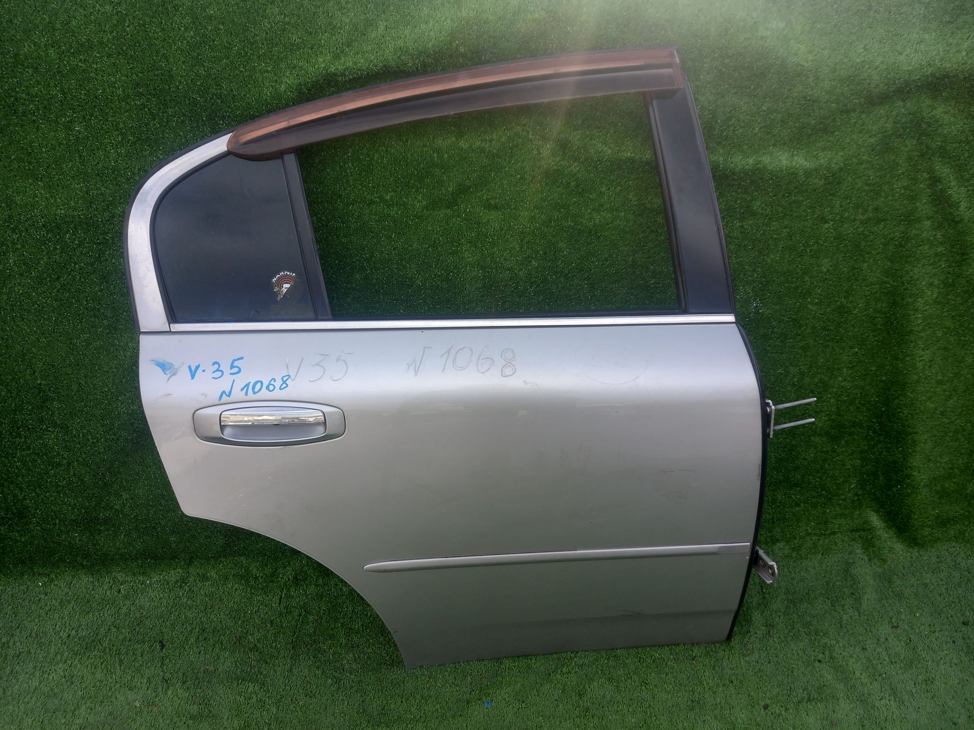 1068 дверь на NISSAN SKYLINE V35, 14500 рублей, Невинномысск