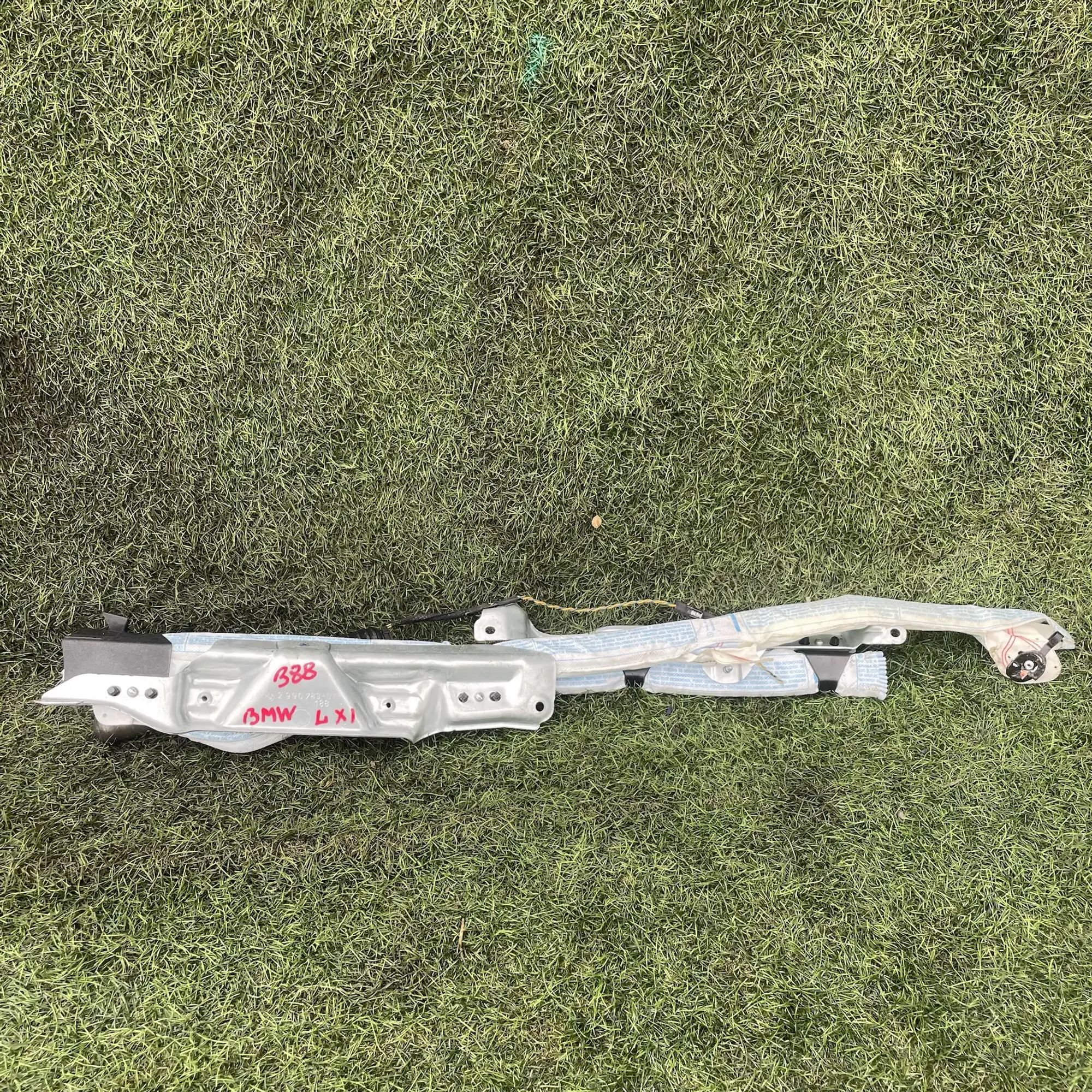 https://ycs.partsauto.market/partsauto-images/thmbs/userImages/772e461030aea93f4dbb6447c0f924d3/part/70d4f001-6c52-4b2f-8935-0ef1be1fe71a_1778930999777.jpg