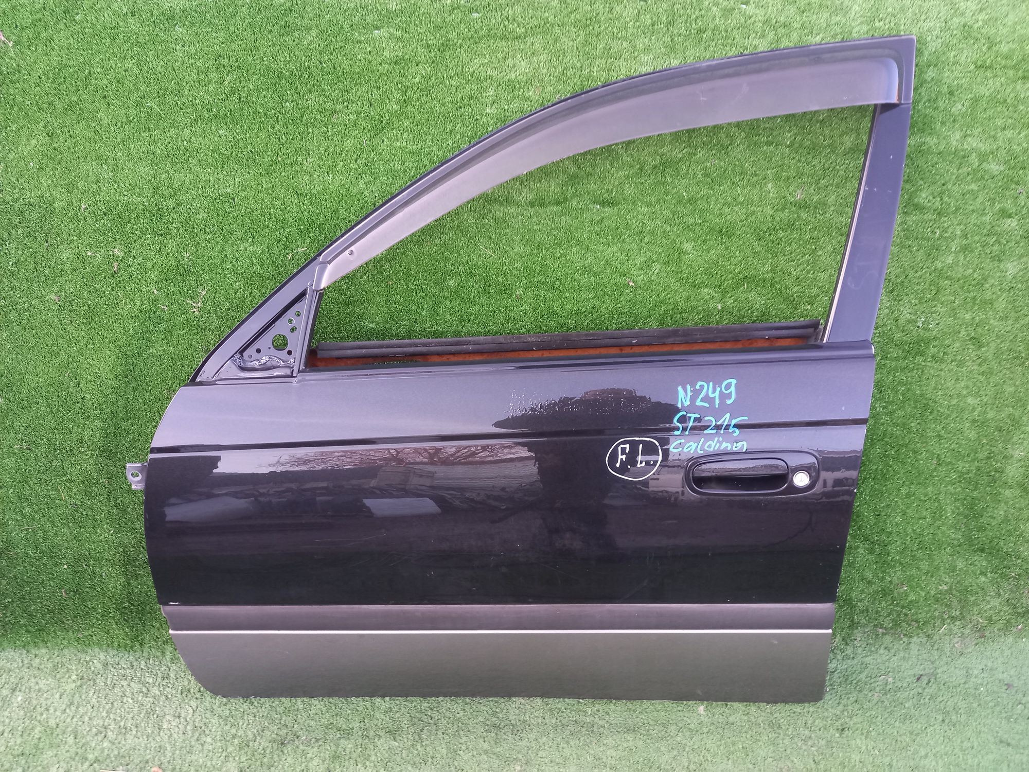 249 дверь передняя левая на TOYOTA CALDINA ST215, 22500 рублей, Невинномысск