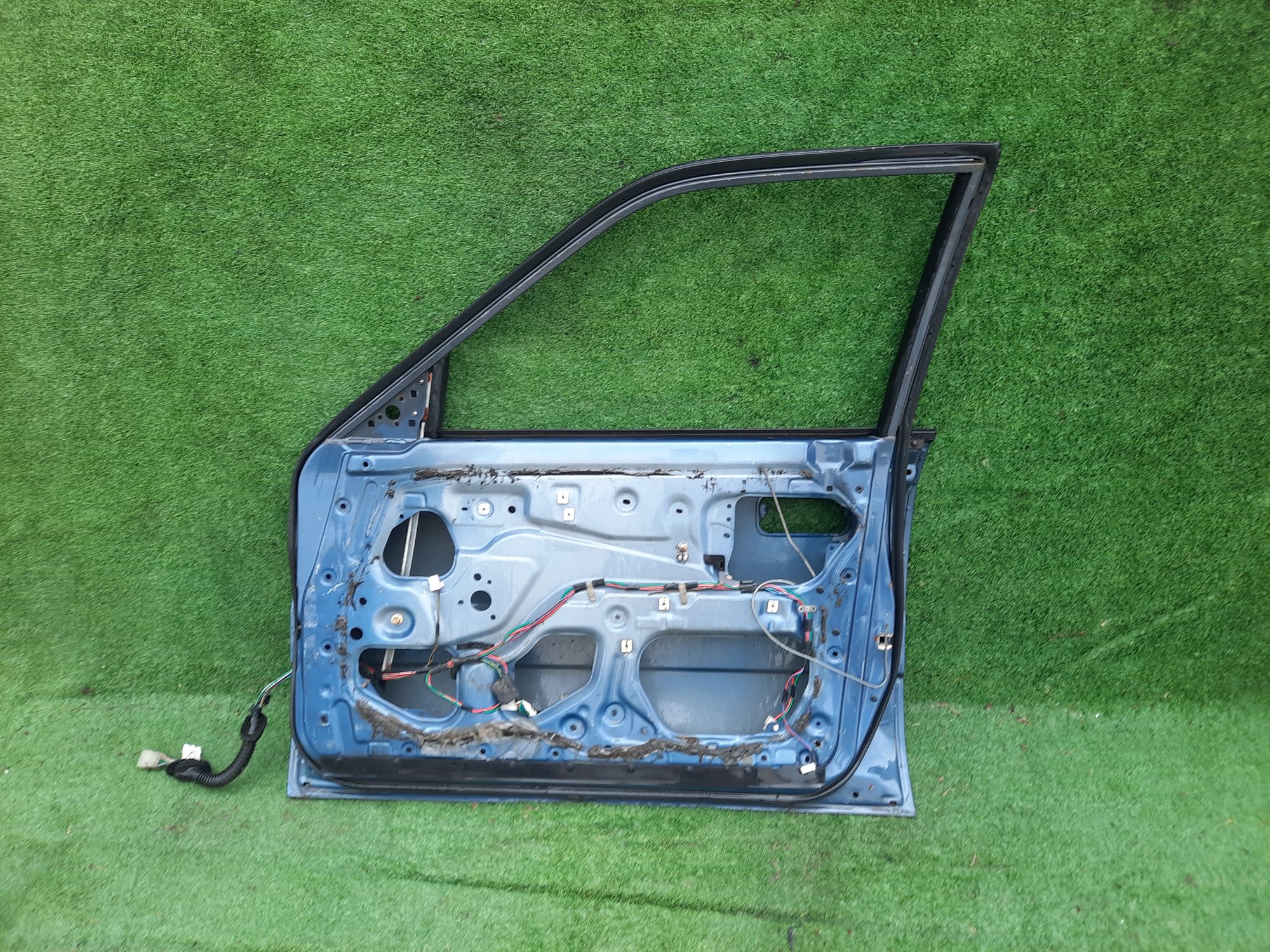 1295 дверь на MAZDA 626 GE, 5000 рублей, Невинномысск