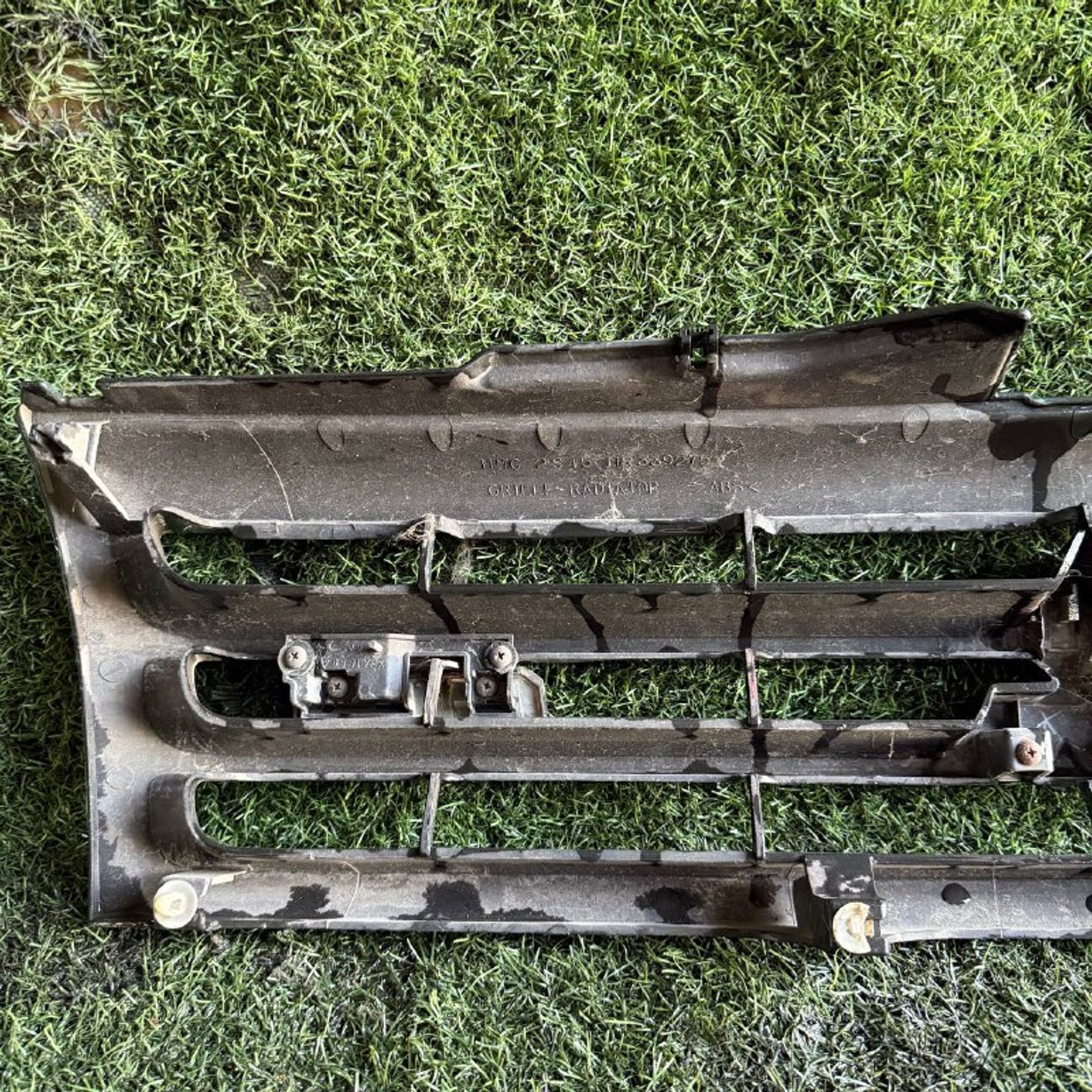 134 Решетка радиатора MITSUBISHI PAJERO IO H66W, 6500 рублей, Невинномысск