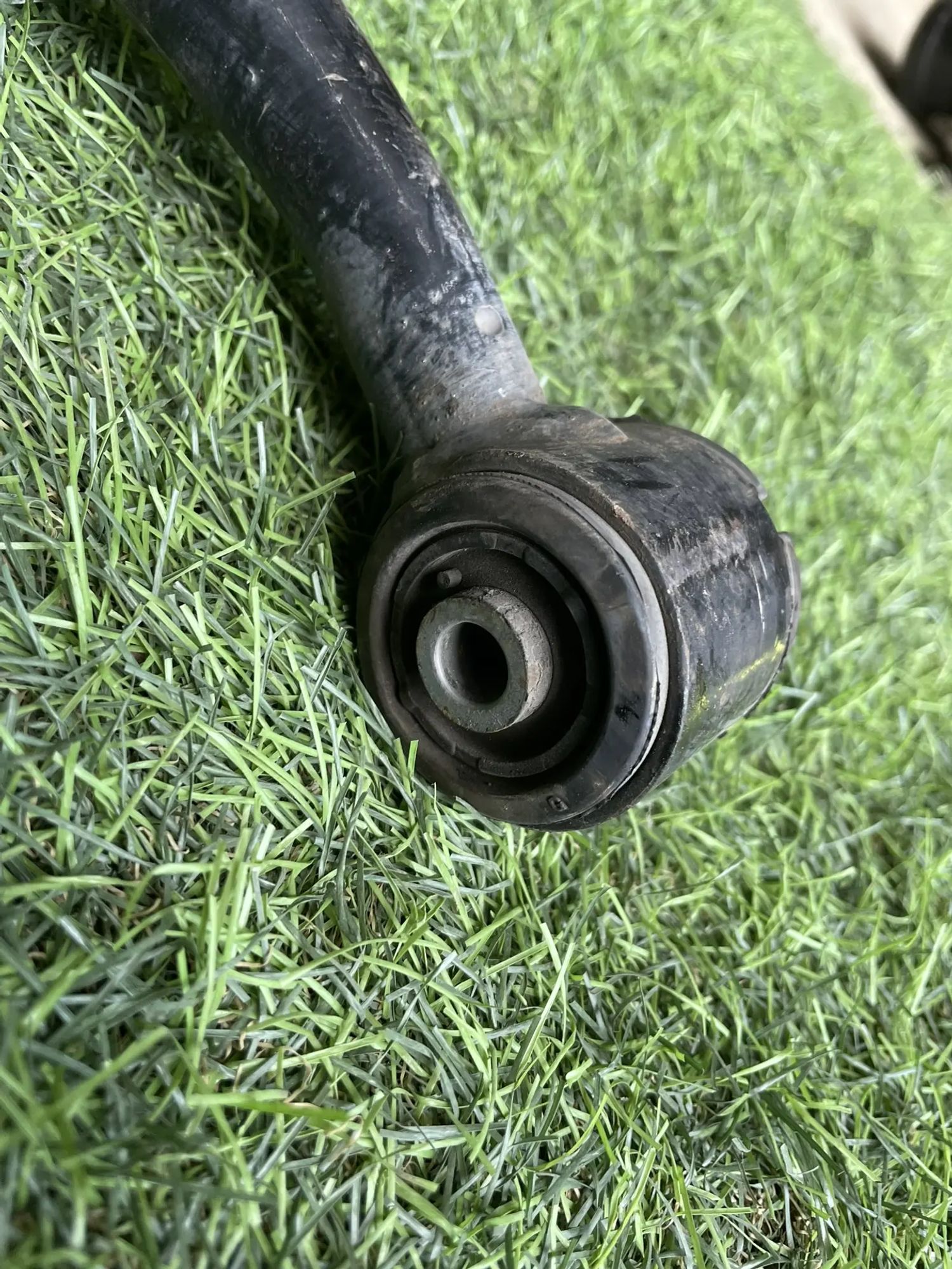 https://ycs.partsauto.market/partsauto-images/thmbs/userImages/772e461030aea93f4dbb6447c0f924d3/part/729719f3-83cc-4cdf-9cc5-65b5ebb8909f_1774360218945.jpg