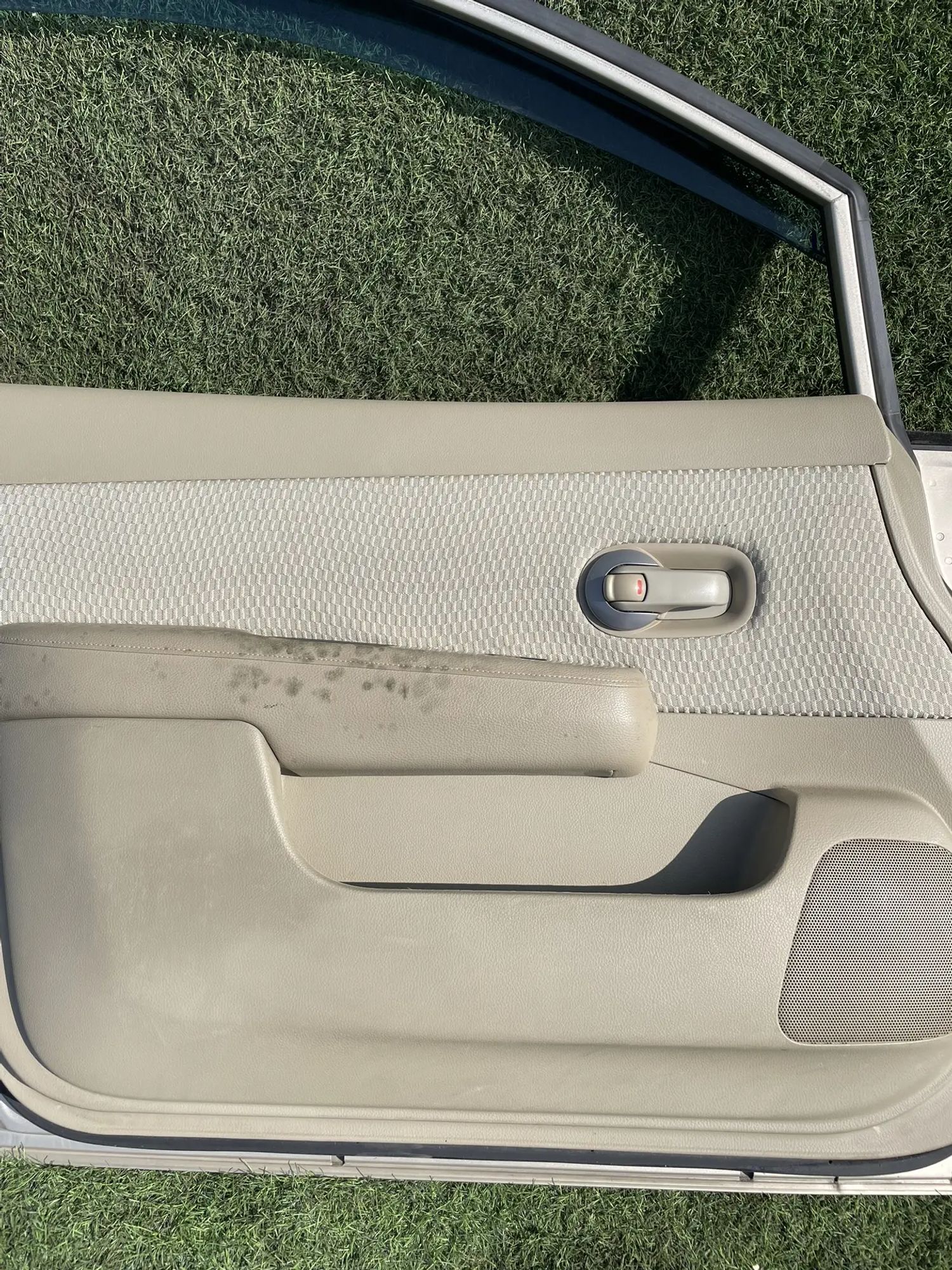 4036 Дверь передняя левая Nissan Tiida C11 Хетчбек, 14500 рублей, Невинномысск