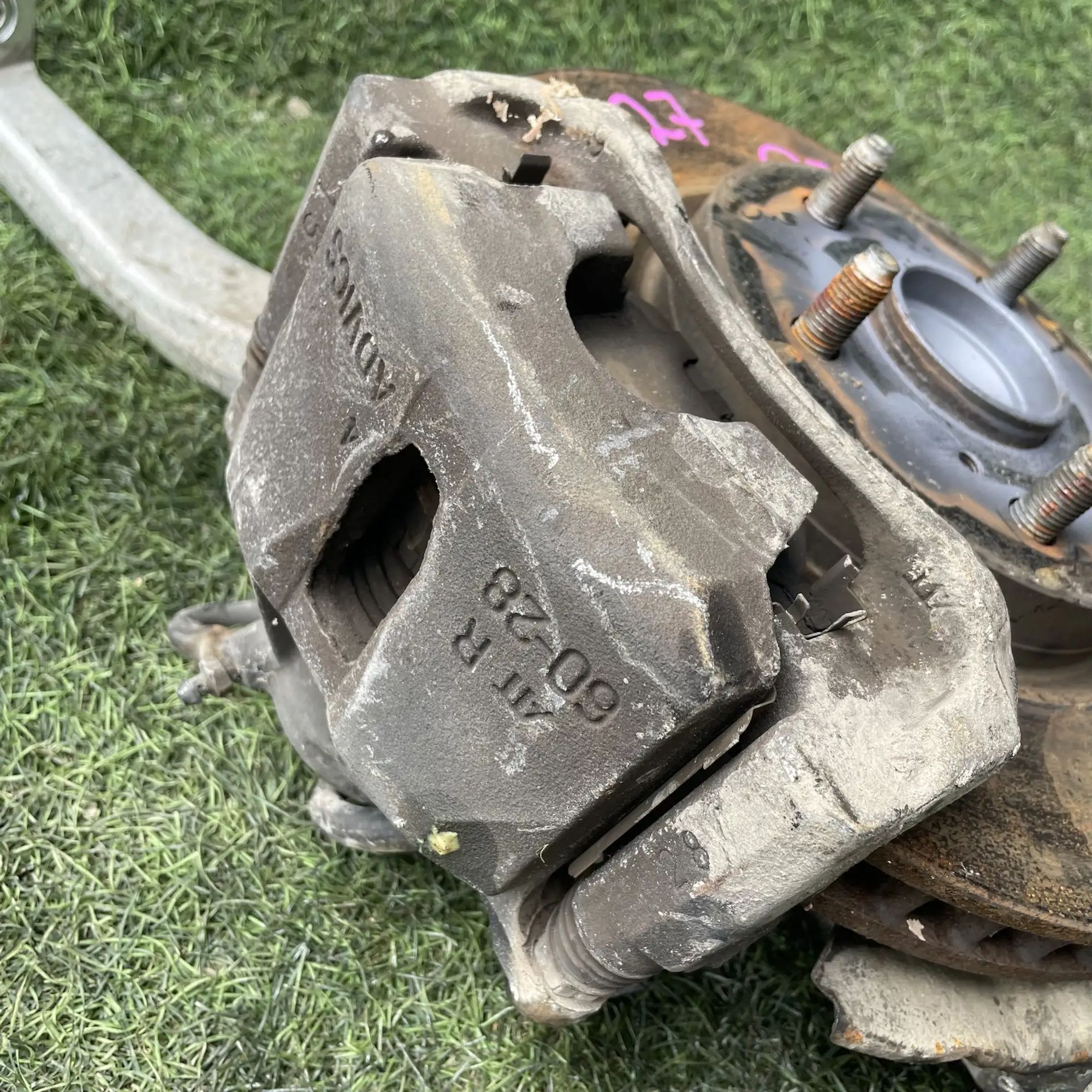 https://ycs.partsauto.market/partsauto-images/thmbs/userImages/772e461030aea93f4dbb6447c0f924d3/part/72aaf4ca-01a8-4e98-a224-48c3dc80255d_1779258481829.jpg