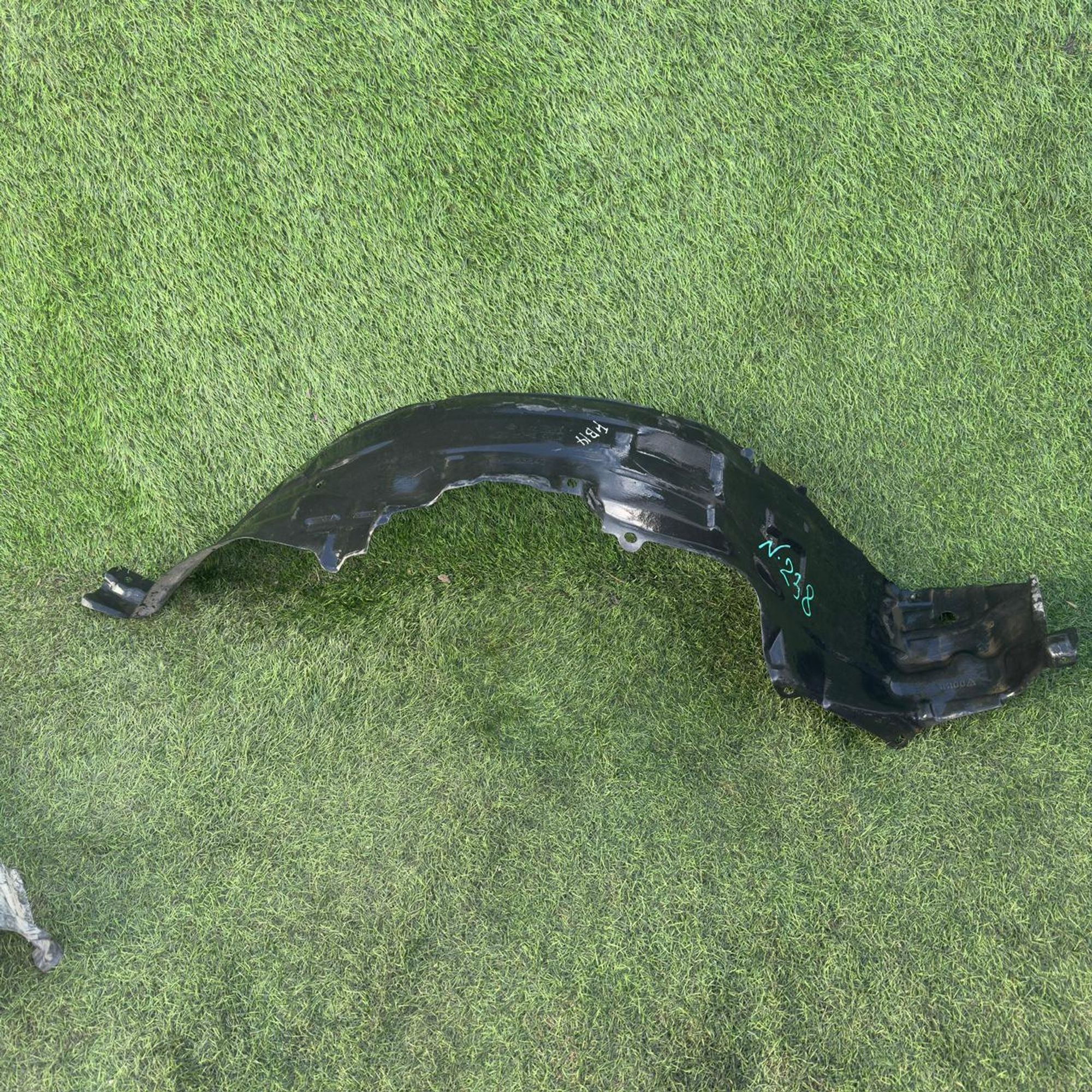 238 Подкрылок передний левый NISSAN SUNNY B14, 999 рублей, Невинномысск