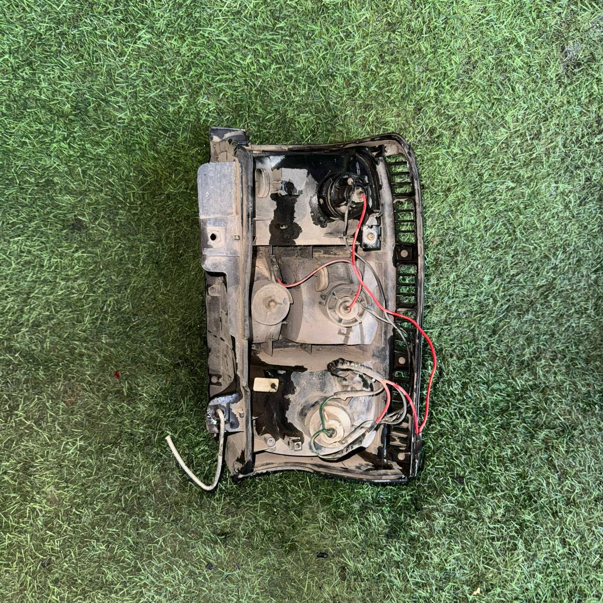 355 Фонарь задний левый MITSUBISHI PAJERO N43W, 6500 рублей, Невинномысск