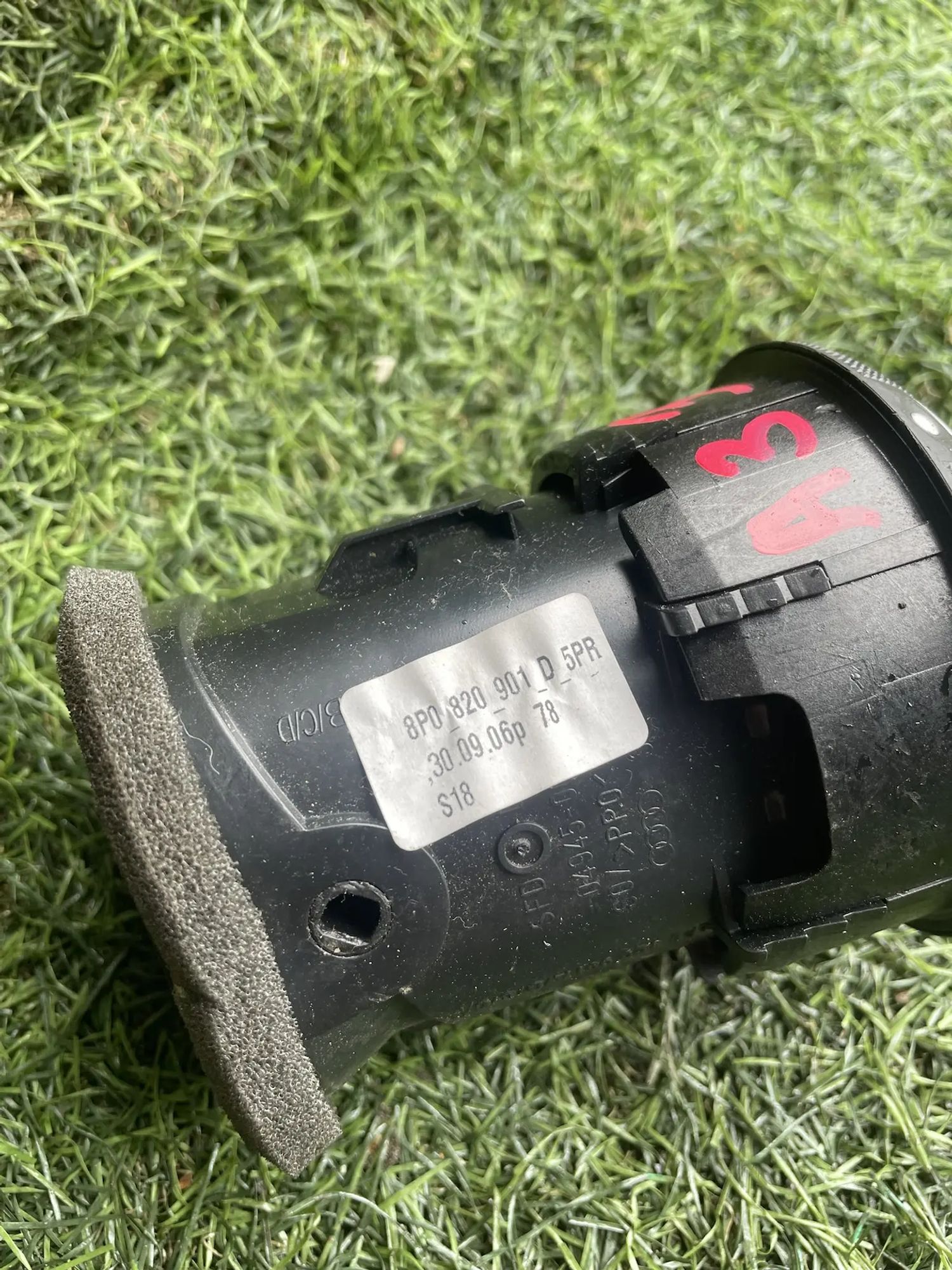 https://ycs.partsauto.market/partsauto-images/thmbs/userImages/772e461030aea93f4dbb6447c0f924d3/part/730eaa98-ae95-48a8-ad7e-d26d38d9757b_1779093482842.jpg