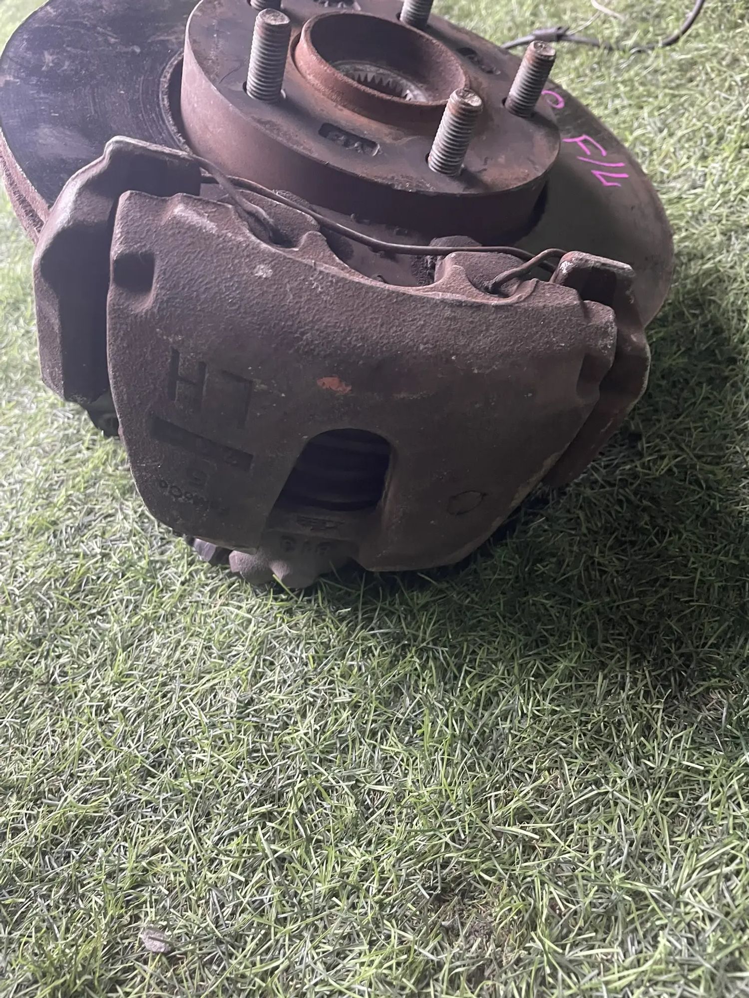 1369 Ступица передняя левая Mazda Axela BK5P ZY 2006, 12500 рублей, Невинномысск