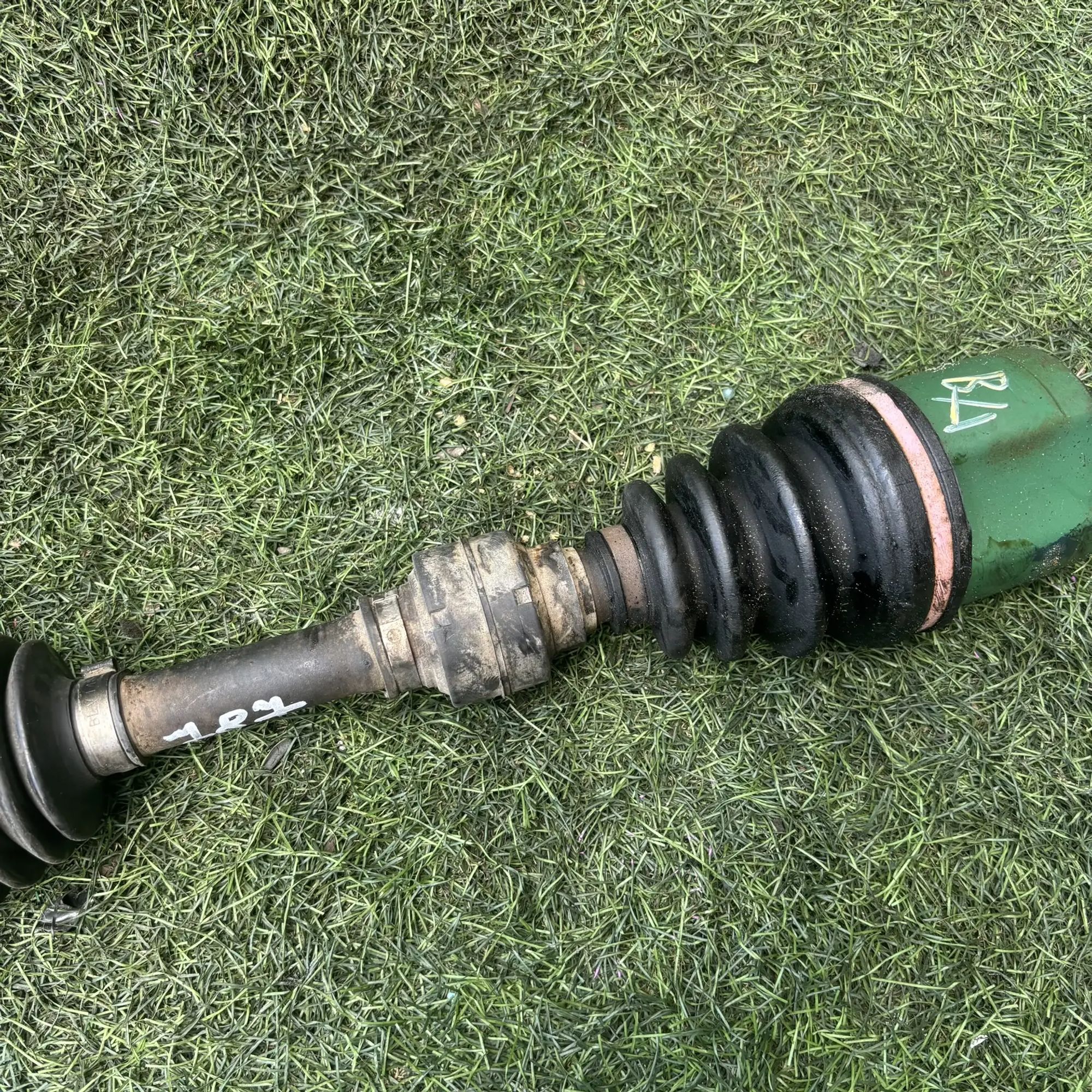 https://ycs.partsauto.market/partsauto-images/thmbs/userImages/772e461030aea93f4dbb6447c0f924d3/part/7377f1a5-b333-42e9-a894-b8a2911f1404_1776847228036.jpg