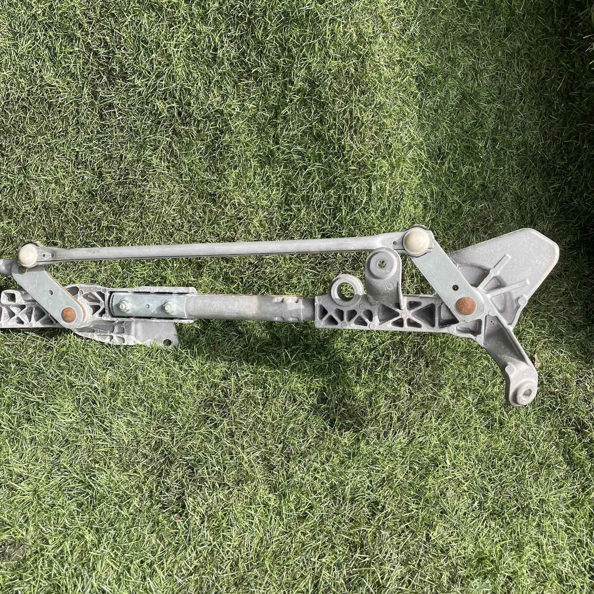 https://ycs.partsauto.market/partsauto-images/thmbs/userImages/772e461030aea93f4dbb6447c0f924d3/part/74dd8706-4fd3-42a2-adea-974b46cc80da_1776510415011.jpg