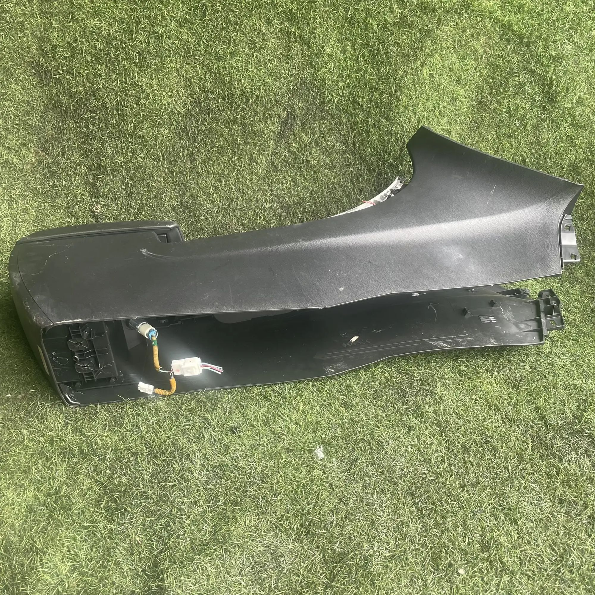 https://ycs.partsauto.market/partsauto-images/thmbs/userImages/772e461030aea93f4dbb6447c0f924d3/part/75081853-738d-484d-8623-cd2316e78f0f_1776671160491.jpg
