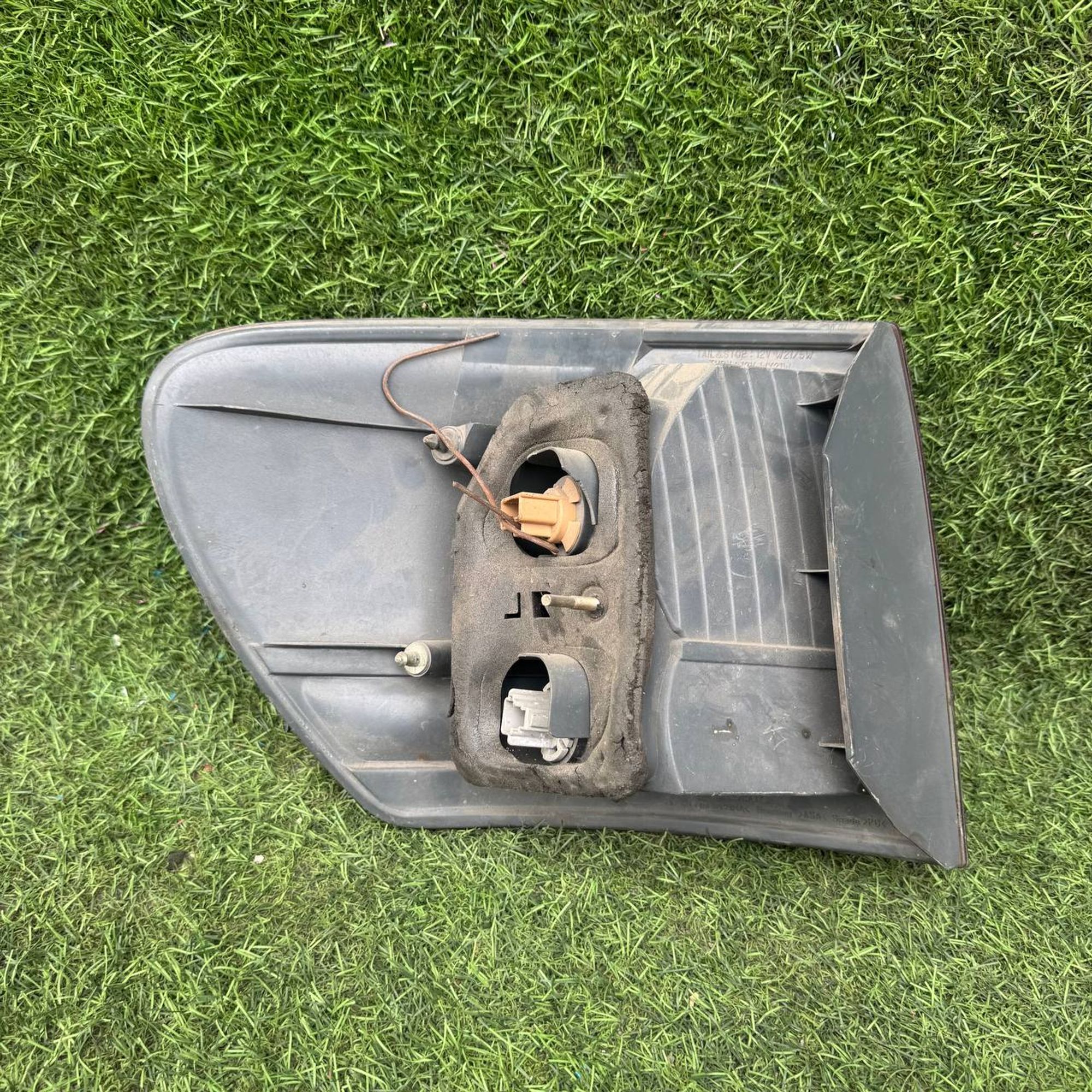 1298 Фонарь задний правый TOYOTA IPSUM ACM21, 3500 рублей, Невинномысск