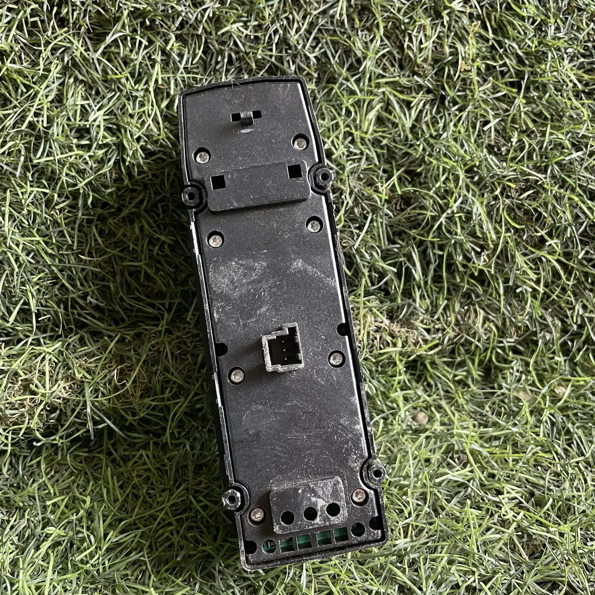 https://ycs.partsauto.market/partsauto-images/thmbs/userImages/772e461030aea93f4dbb6447c0f924d3/part/753960ce-e37e-461f-ba49-e8e8b240c209_1778676903895.jpg