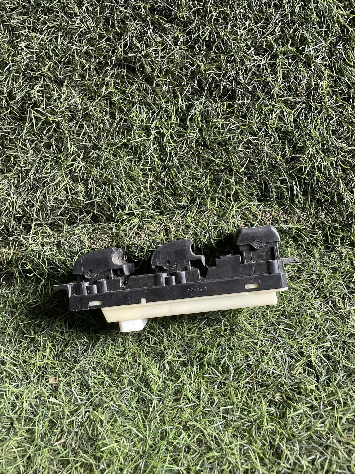 https://ycs.partsauto.market/partsauto-images/thmbs/userImages/772e461030aea93f4dbb6447c0f924d3/part/75b440cc-a624-493c-a74f-6b10d25ef779_1778673909700.jpg