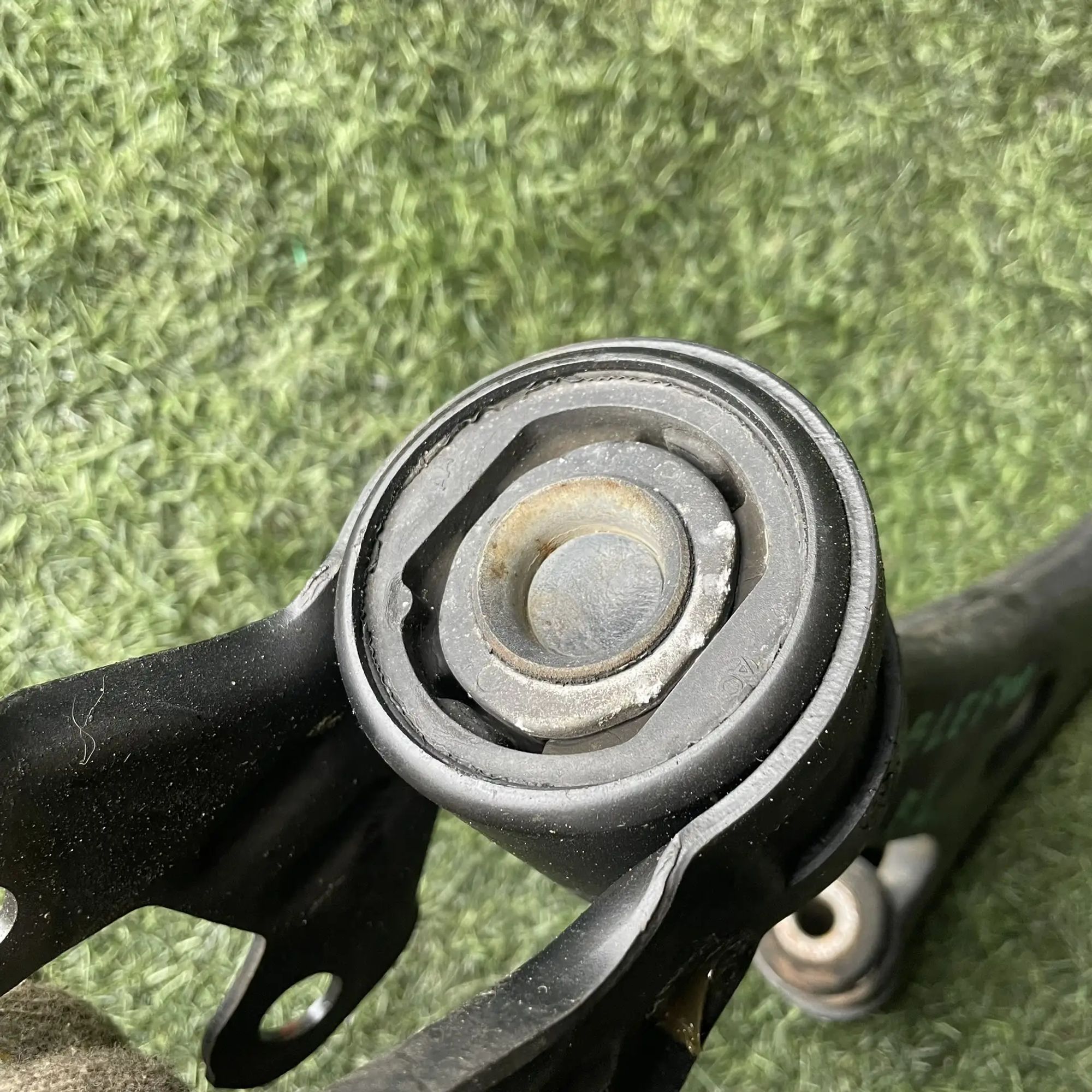 https://ycs.partsauto.market/partsauto-images/thmbs/userImages/772e461030aea93f4dbb6447c0f924d3/part/75da0d17-ea15-4840-a3d3-12e6ed3c526f_1776933676984.jpg