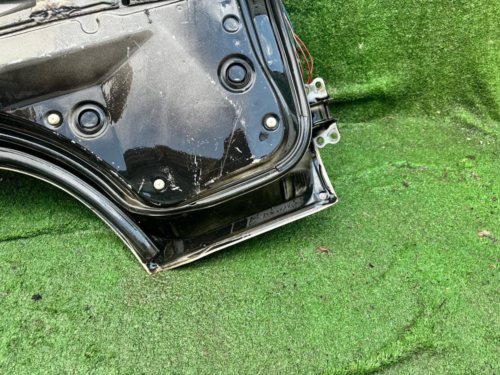 1504 дверь на MITSUBISHI DELICA D35W, 9999 рублей, Невинномысск